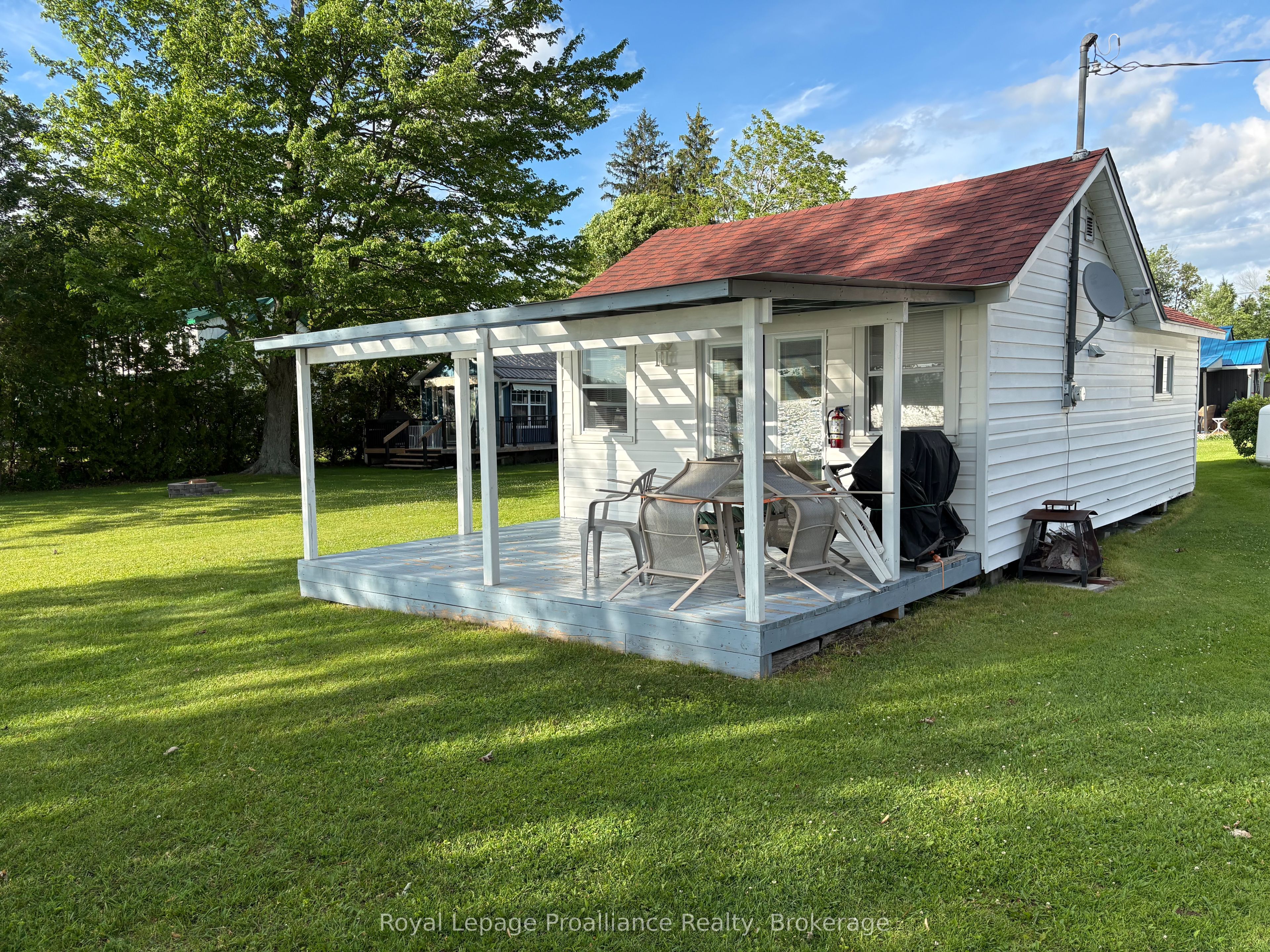 22 Lake Road 15 Property Photo 16