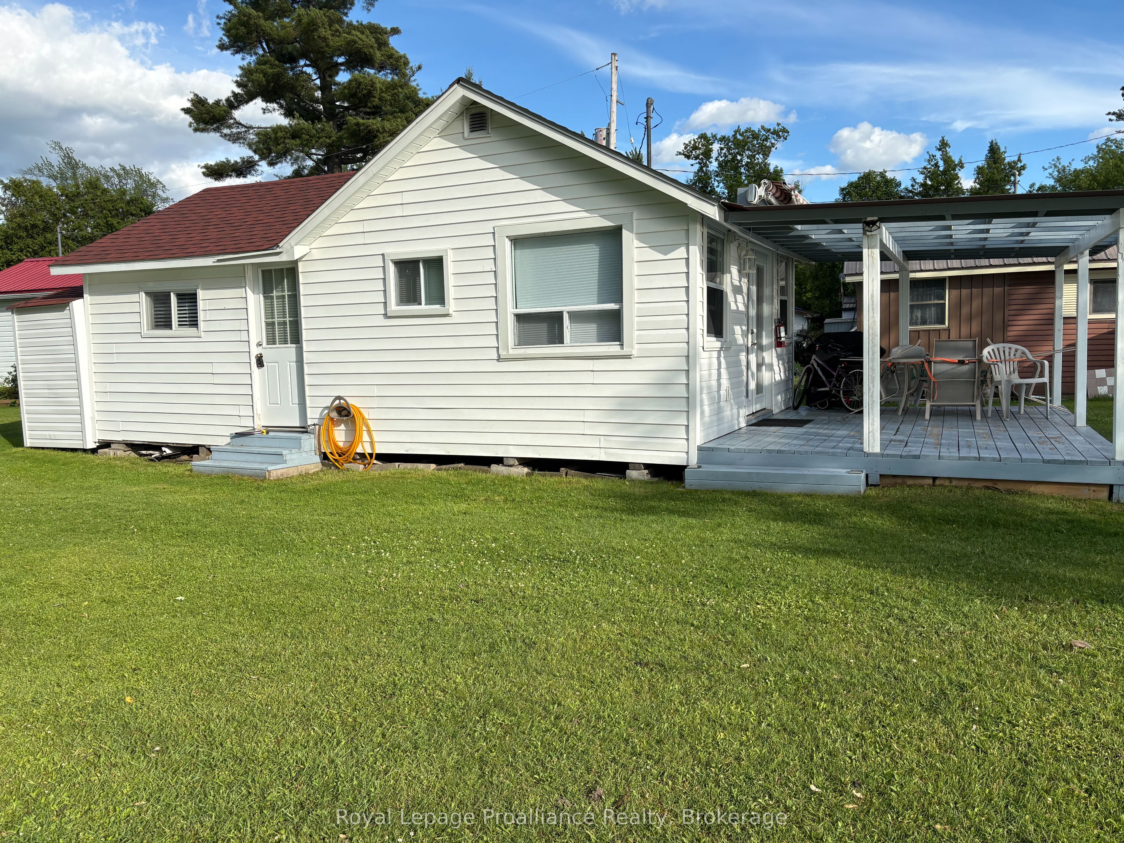 22 Lake Road 15 Property Photo 17