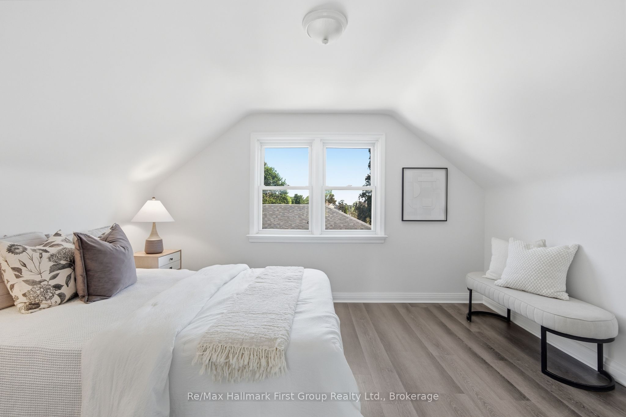573 Sinclair Street Property Photo 18