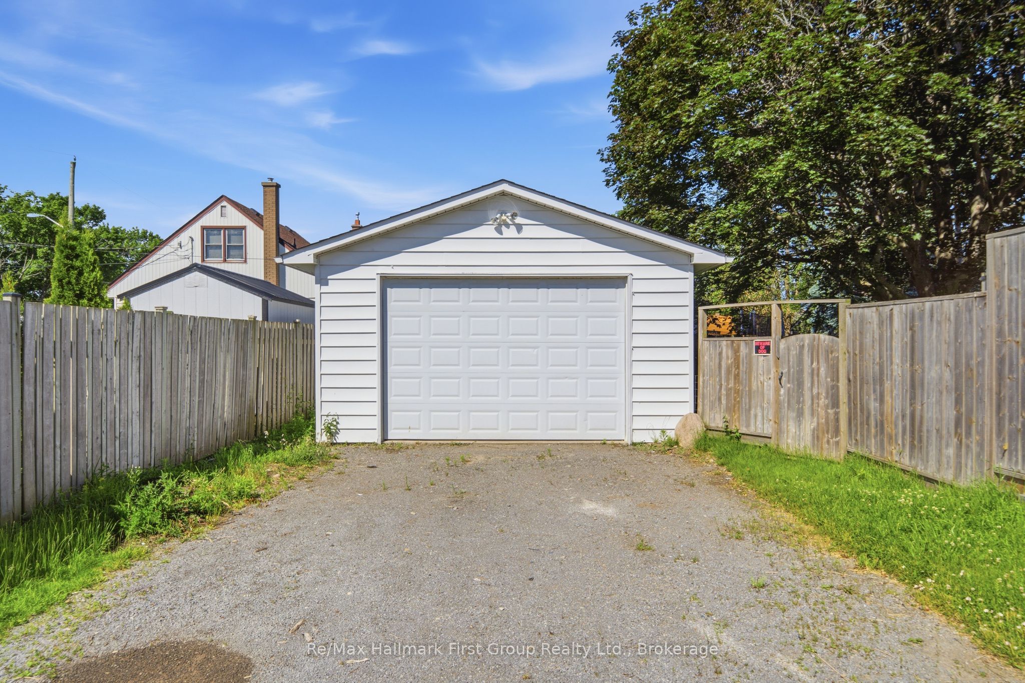 573 Sinclair Street Property Photo 34