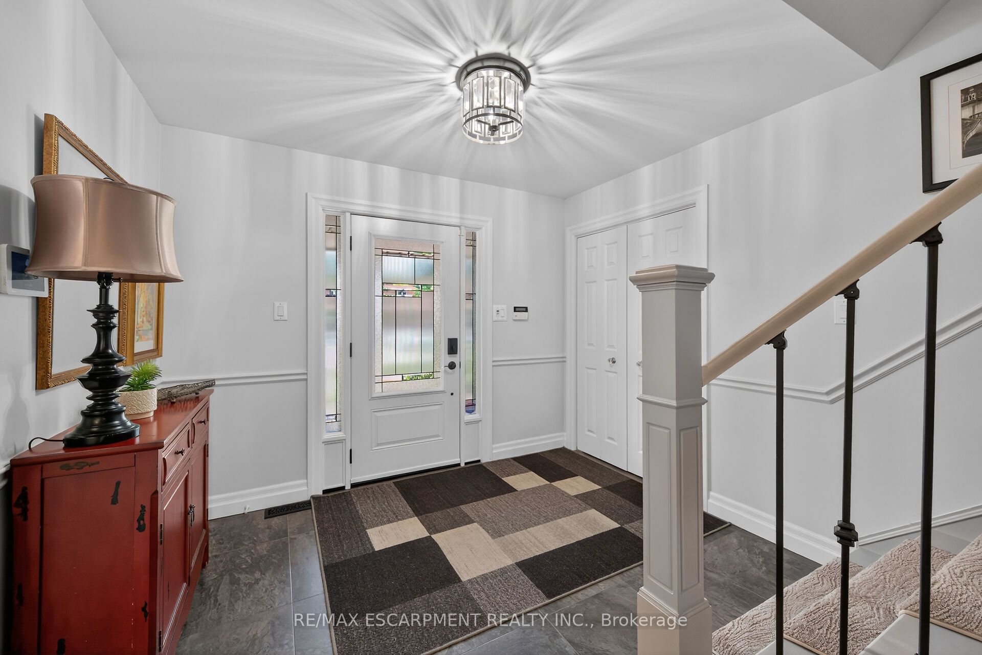 32 Symphony Place Property Photo 4