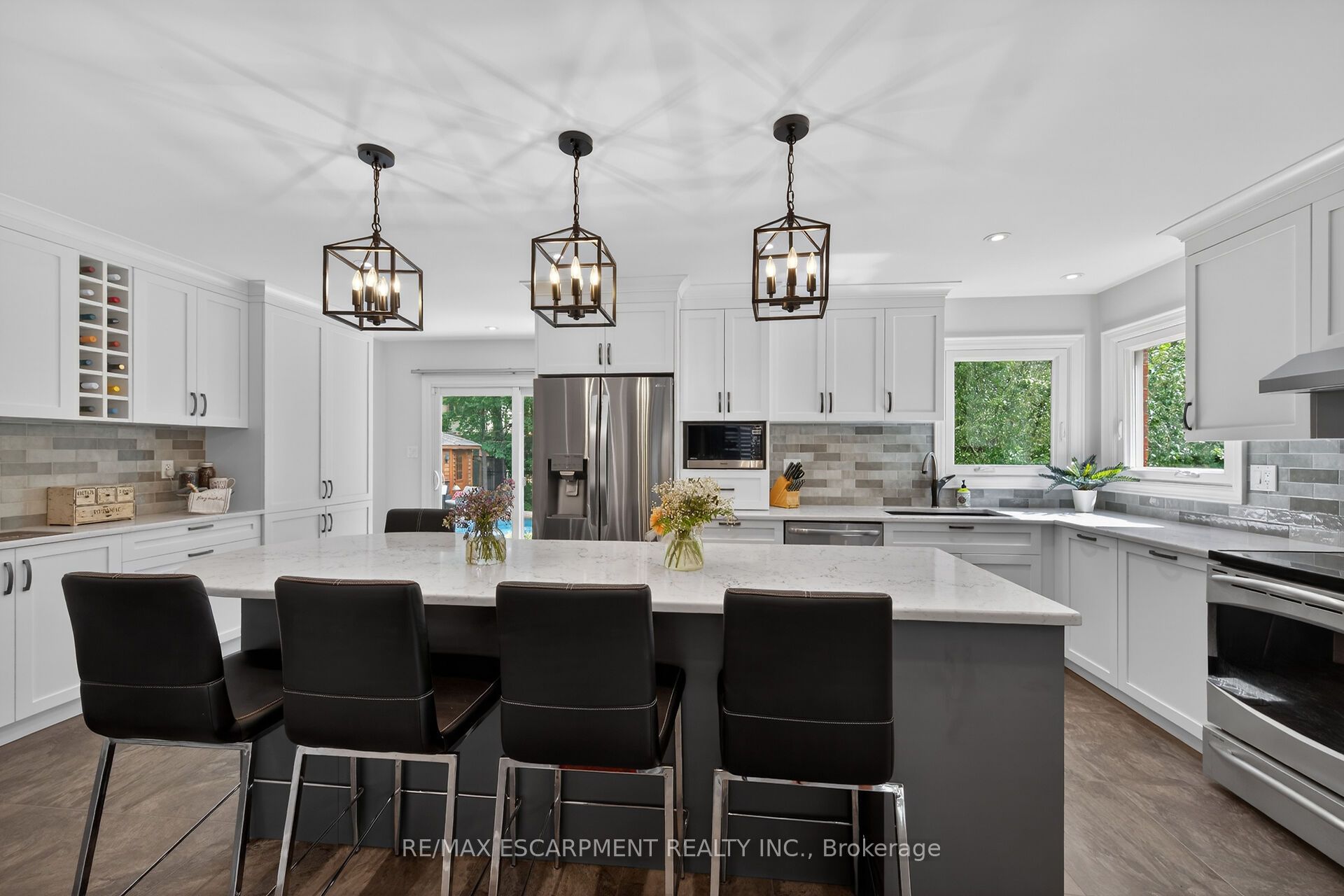32 Symphony Place Property Photo 8