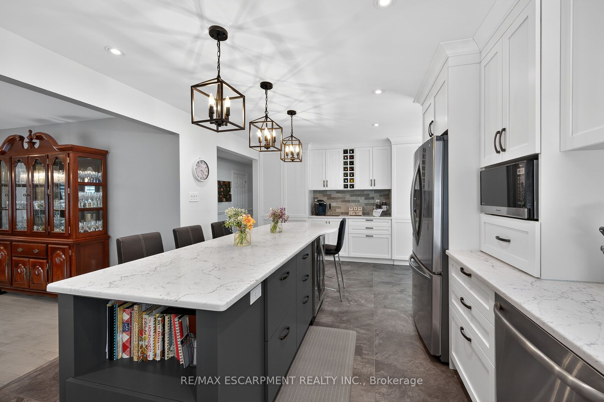 32 Symphony Place Property Photo 15