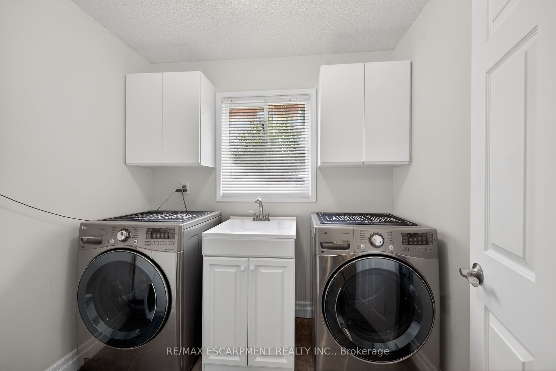 32 Symphony Place Property Photo 18