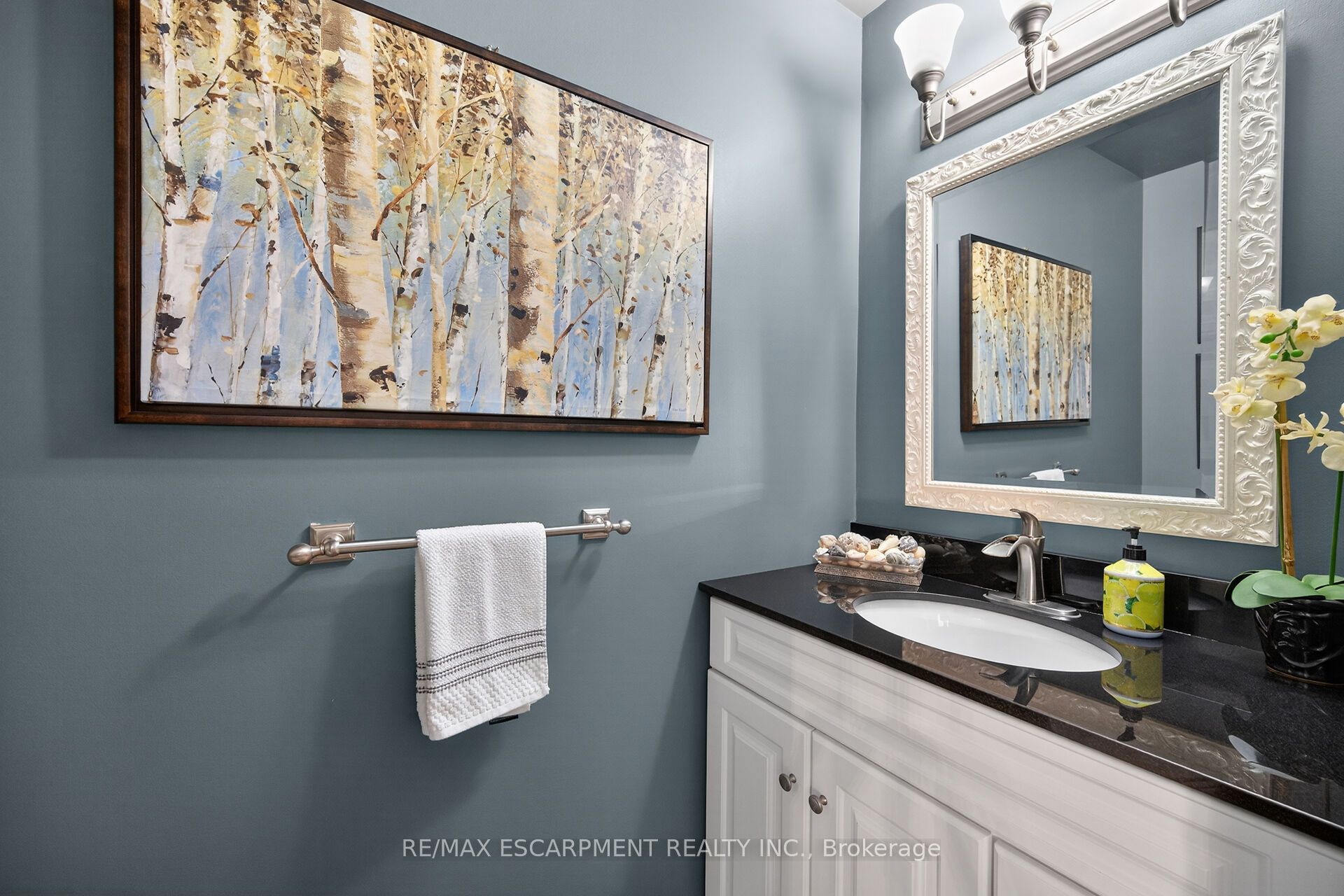 32 Symphony Place Property Photo 19