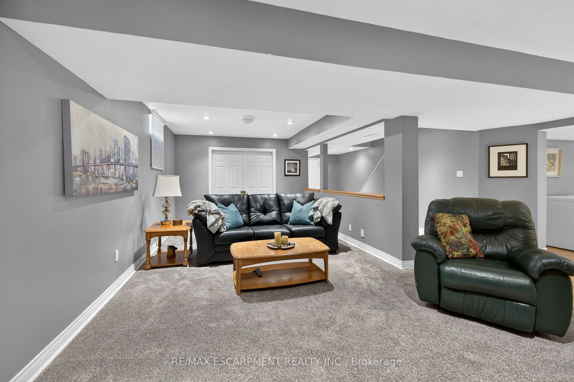 32 Symphony Place Property Photo 34