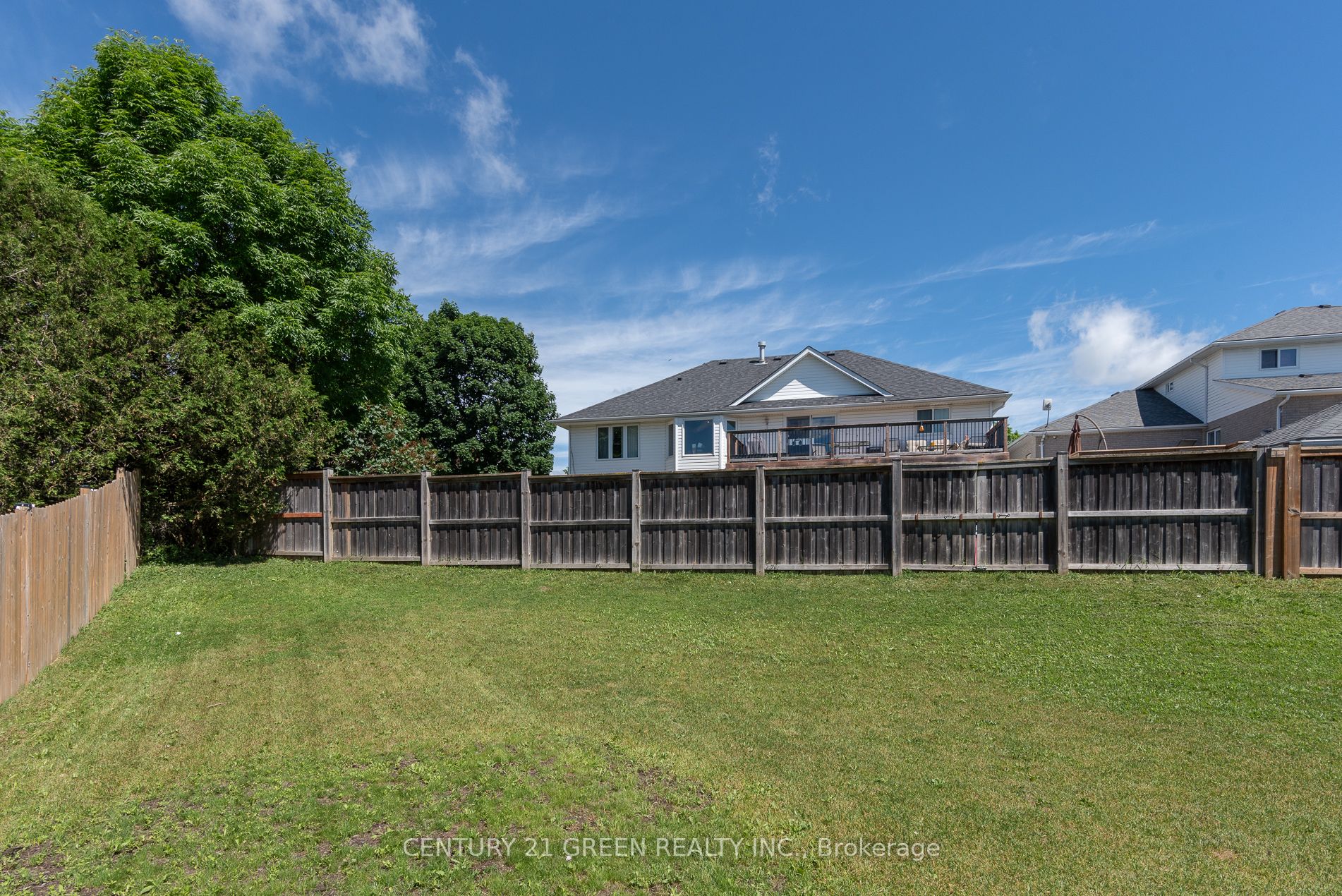 51 Crab Apple Court Property Photo 12