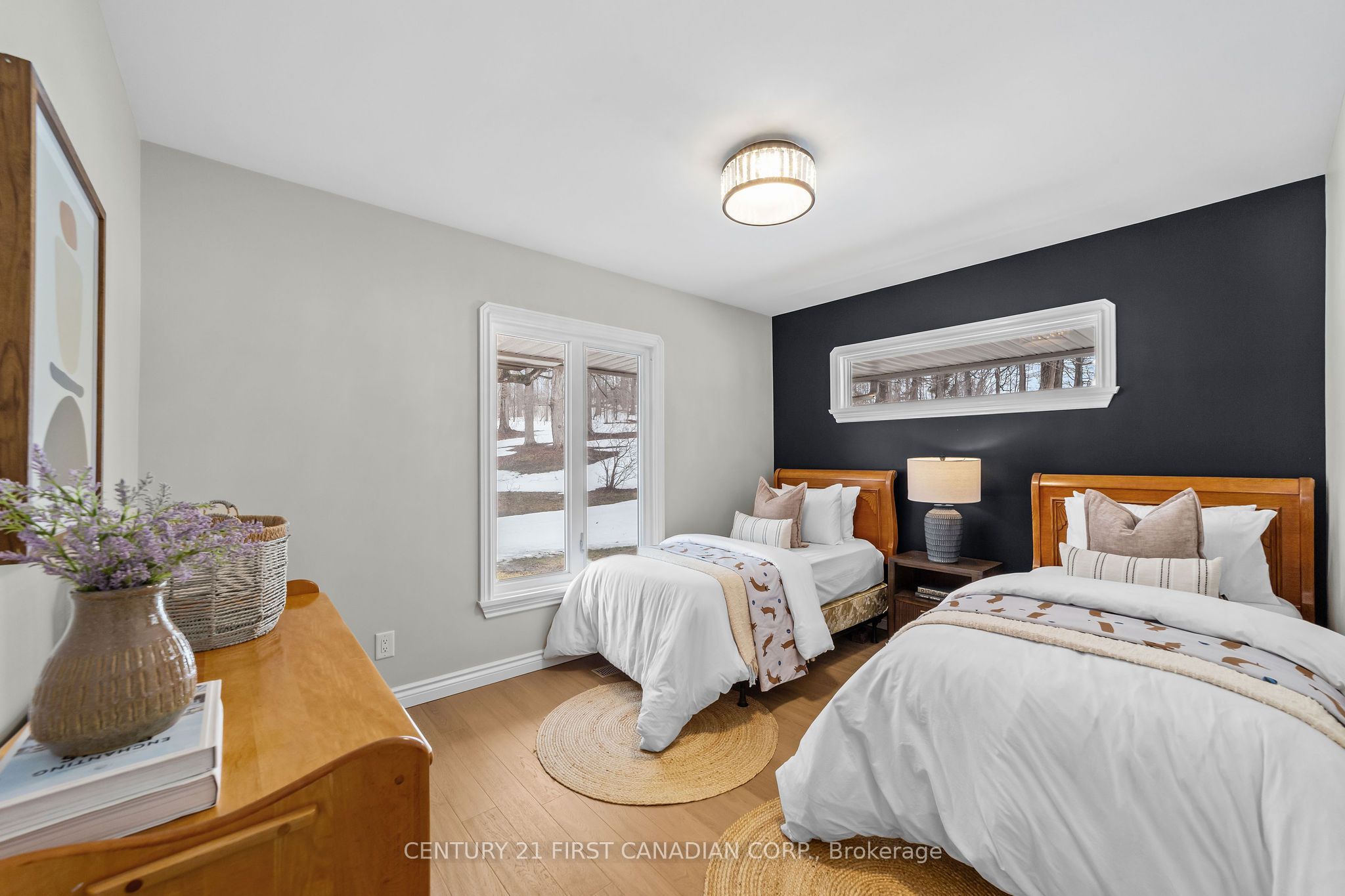 14519 Elginfield Road Property Photo 34