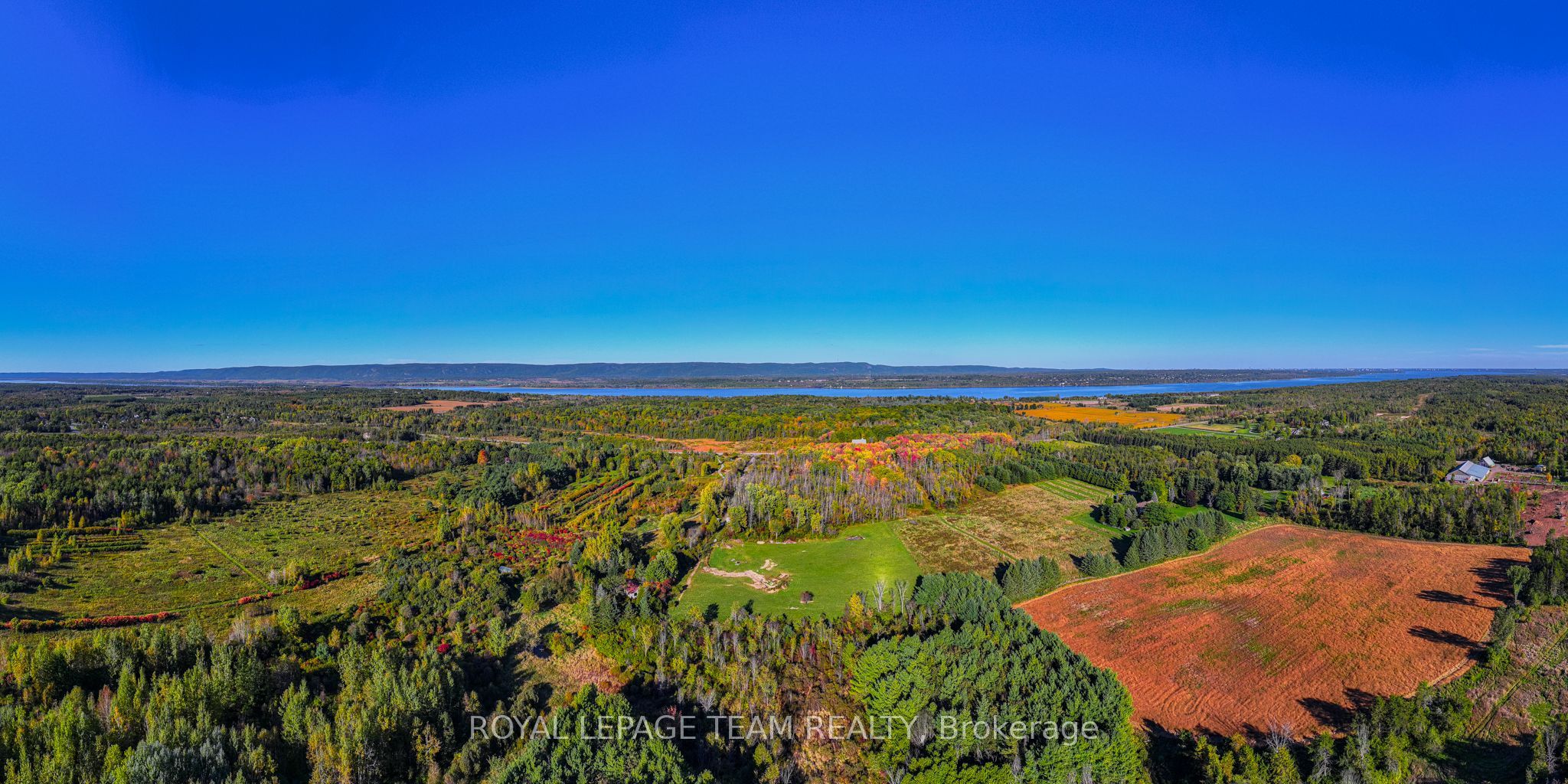 2591 Sixth Line Road Property Photo 17
