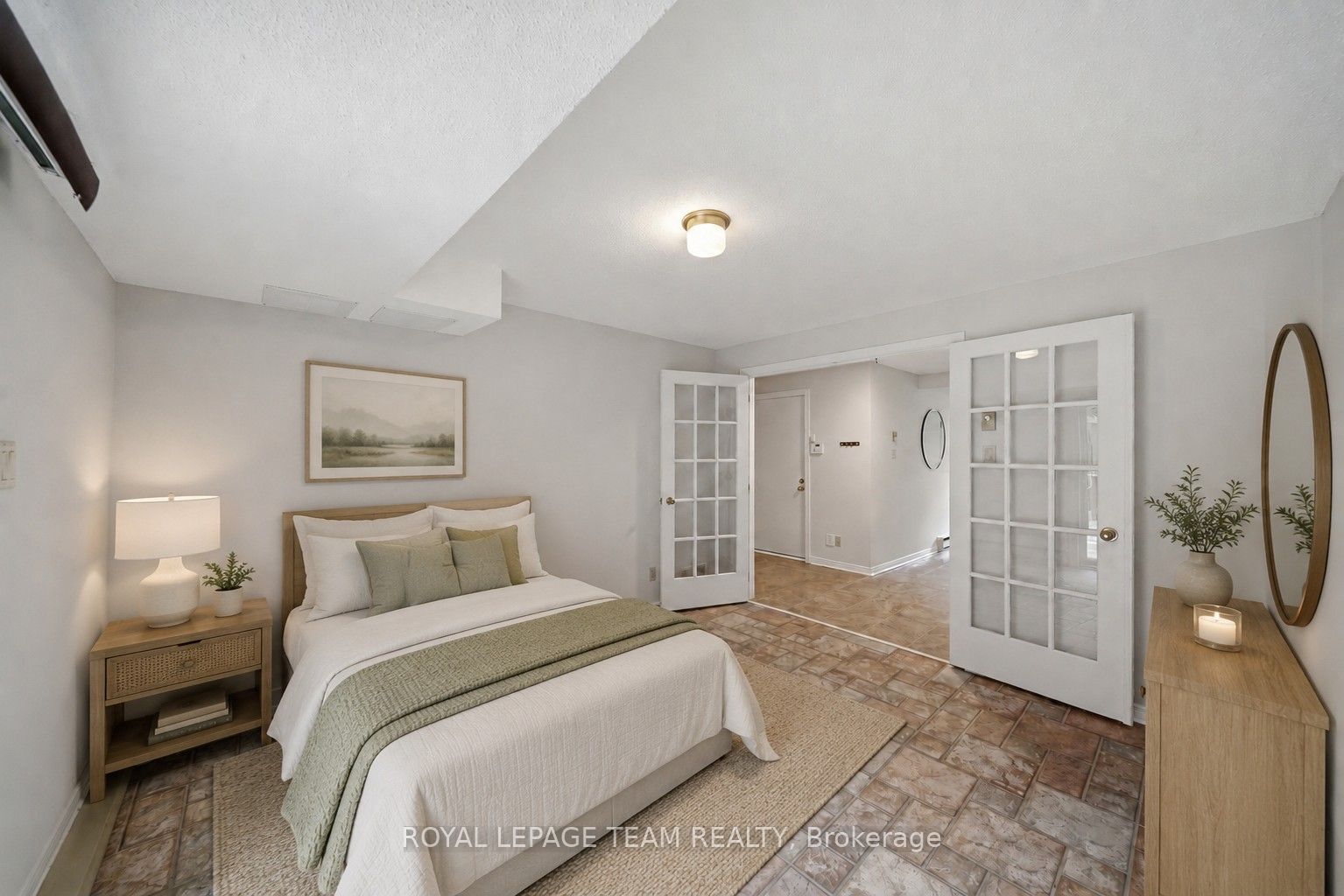 18 Arbordale Crescent Property Photo 9