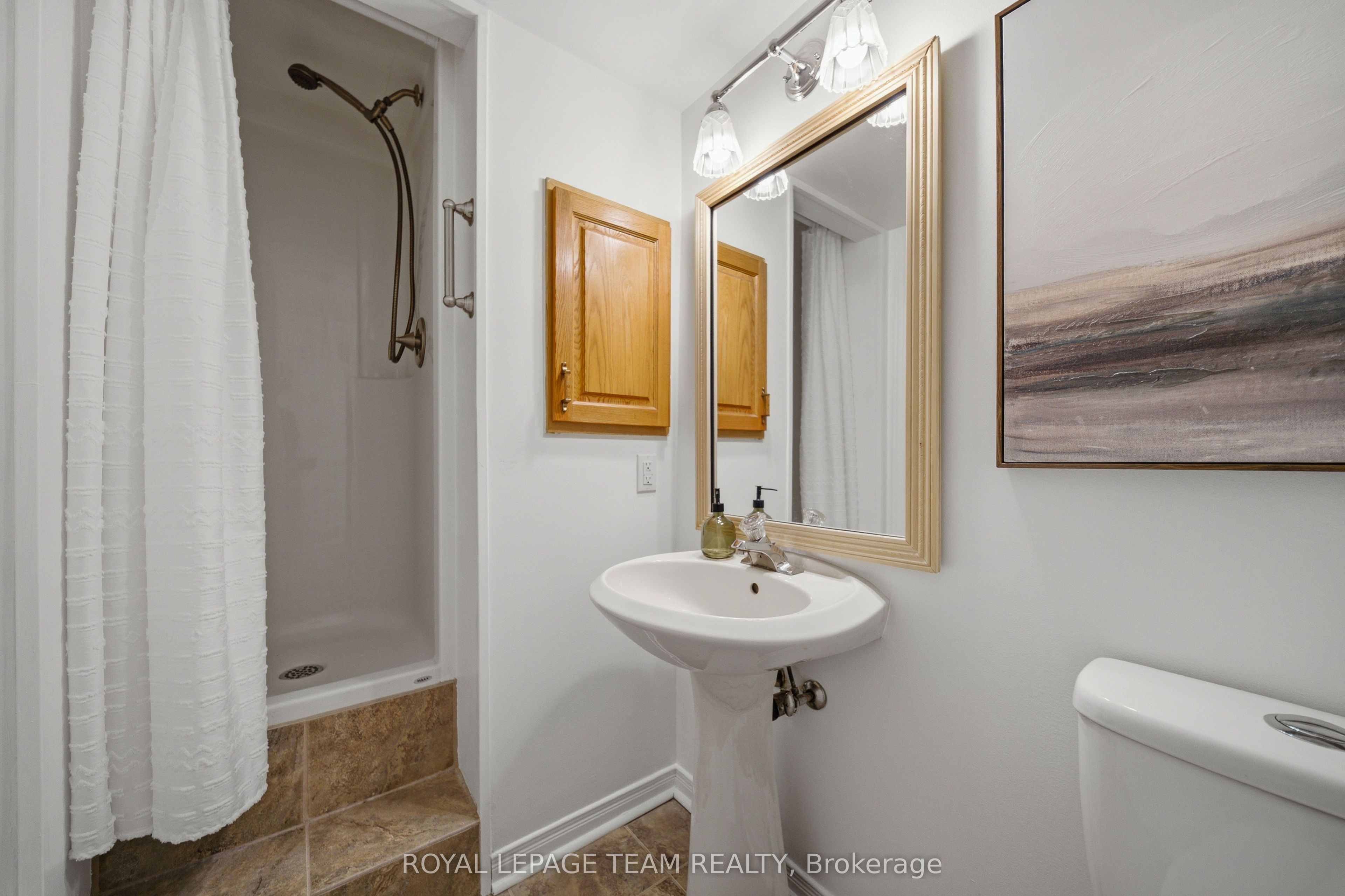 18 Arbordale Crescent Property Photo 11