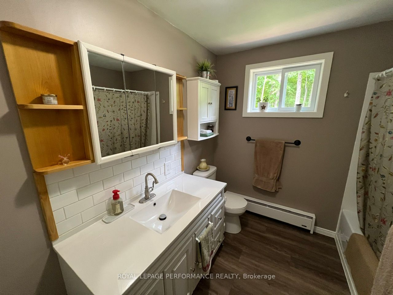 253 Lacourse Lane Property Photo 9