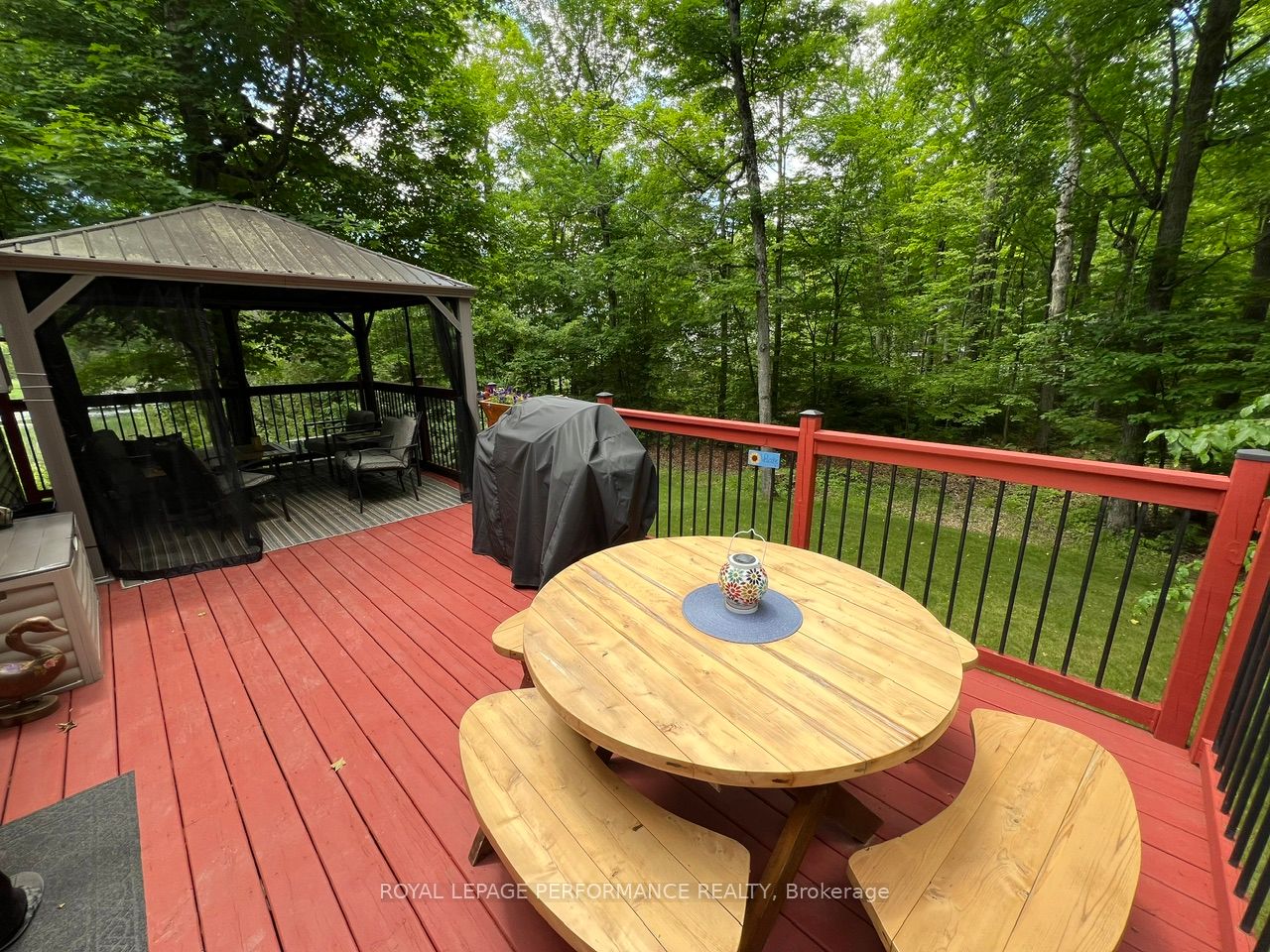 253 Lacourse Lane Property Photo 13