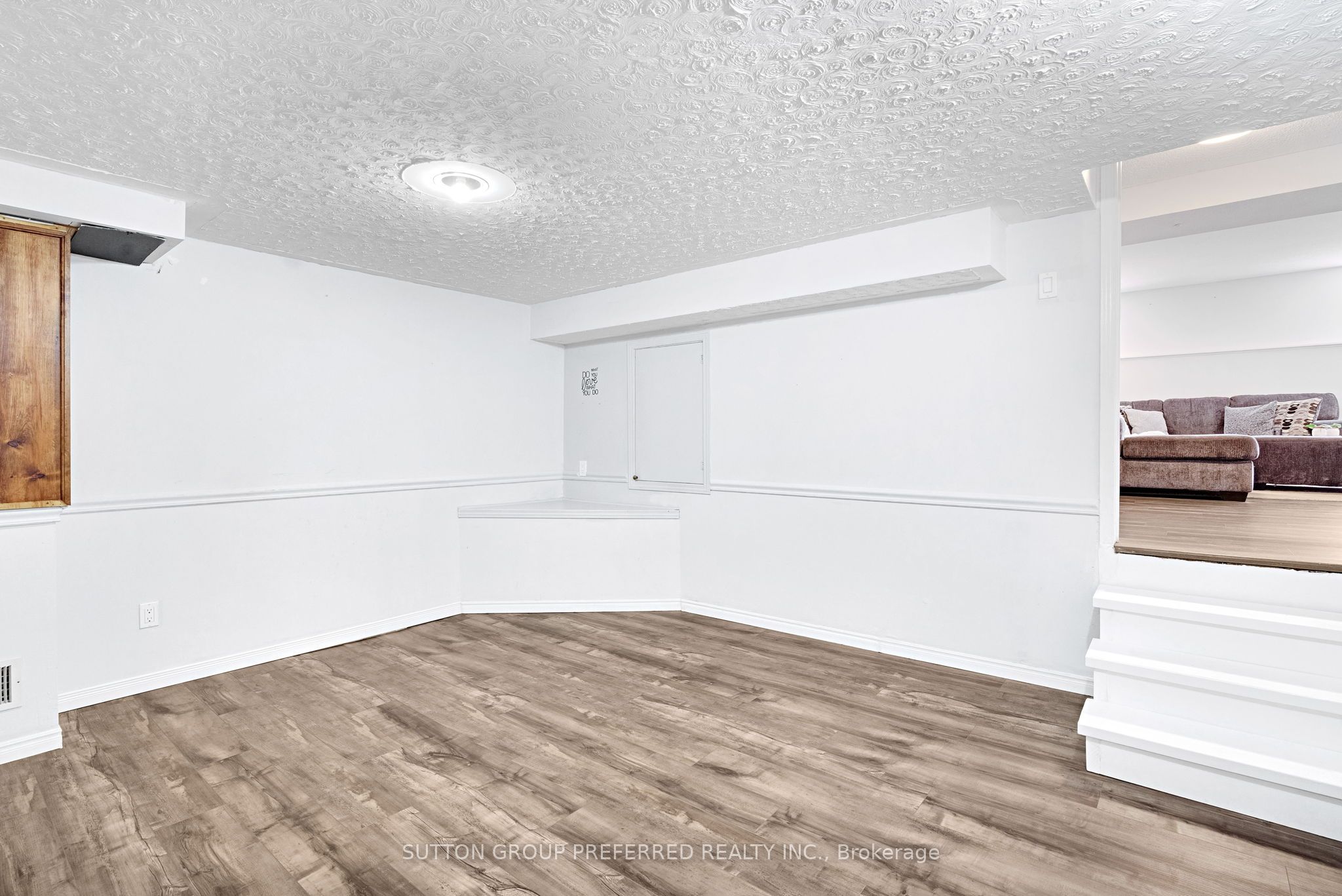 1 Ponderosa Crescent Property Photo 35