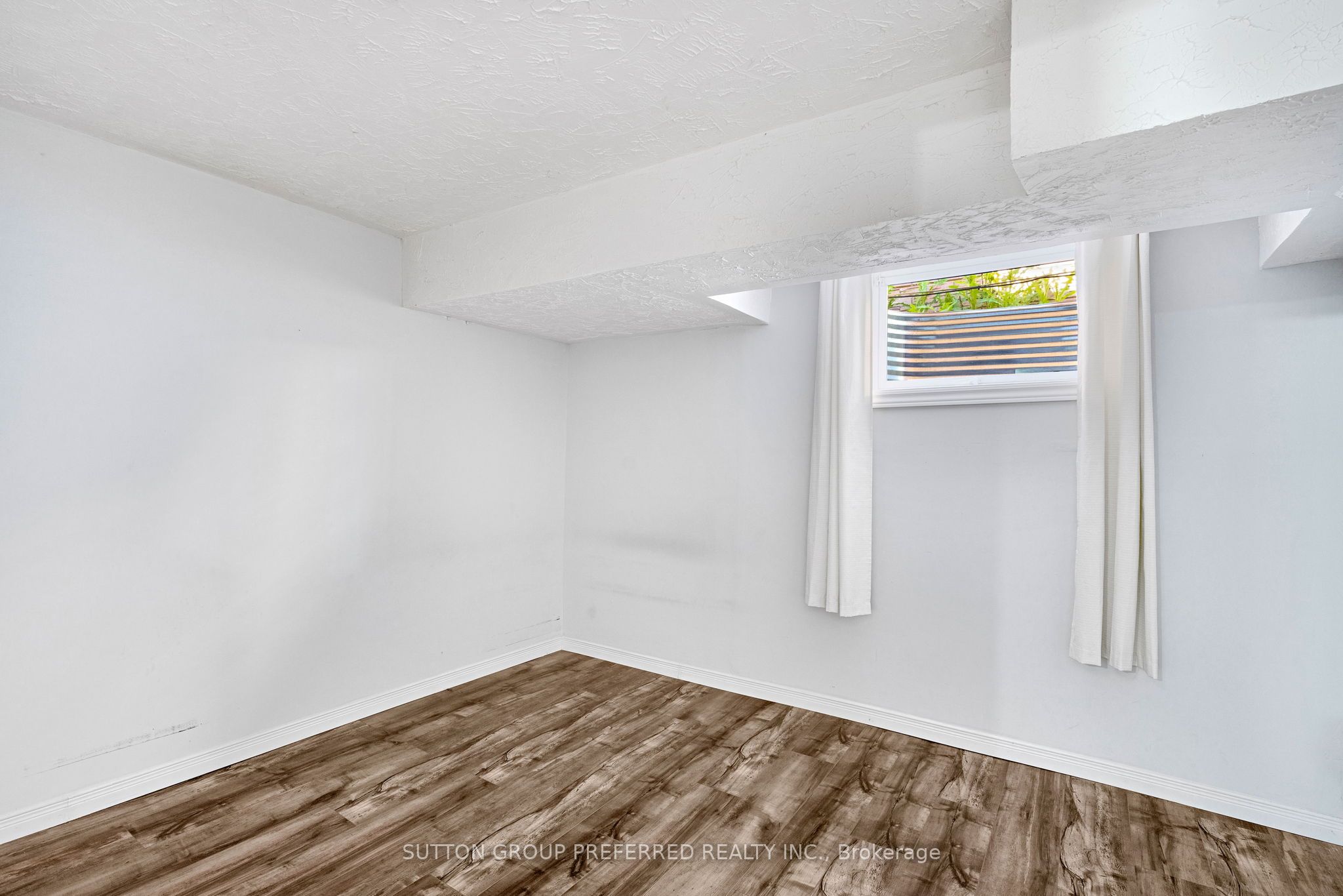 1 Ponderosa Crescent Property Photo 37