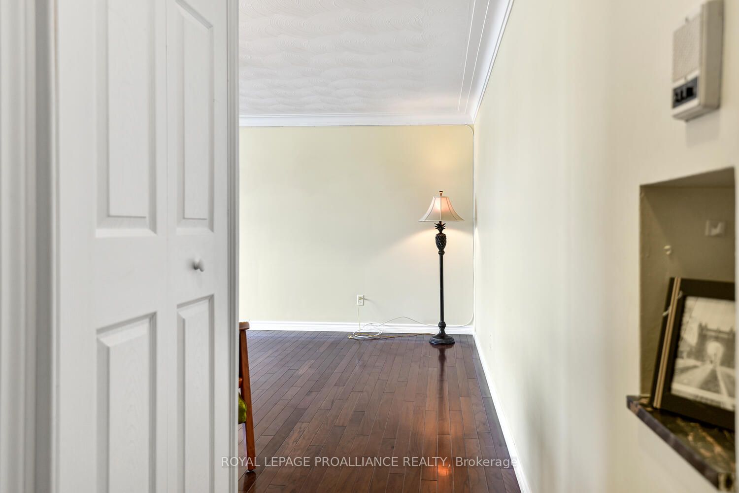 167 E Pearl Street E 11 Property Photo 3