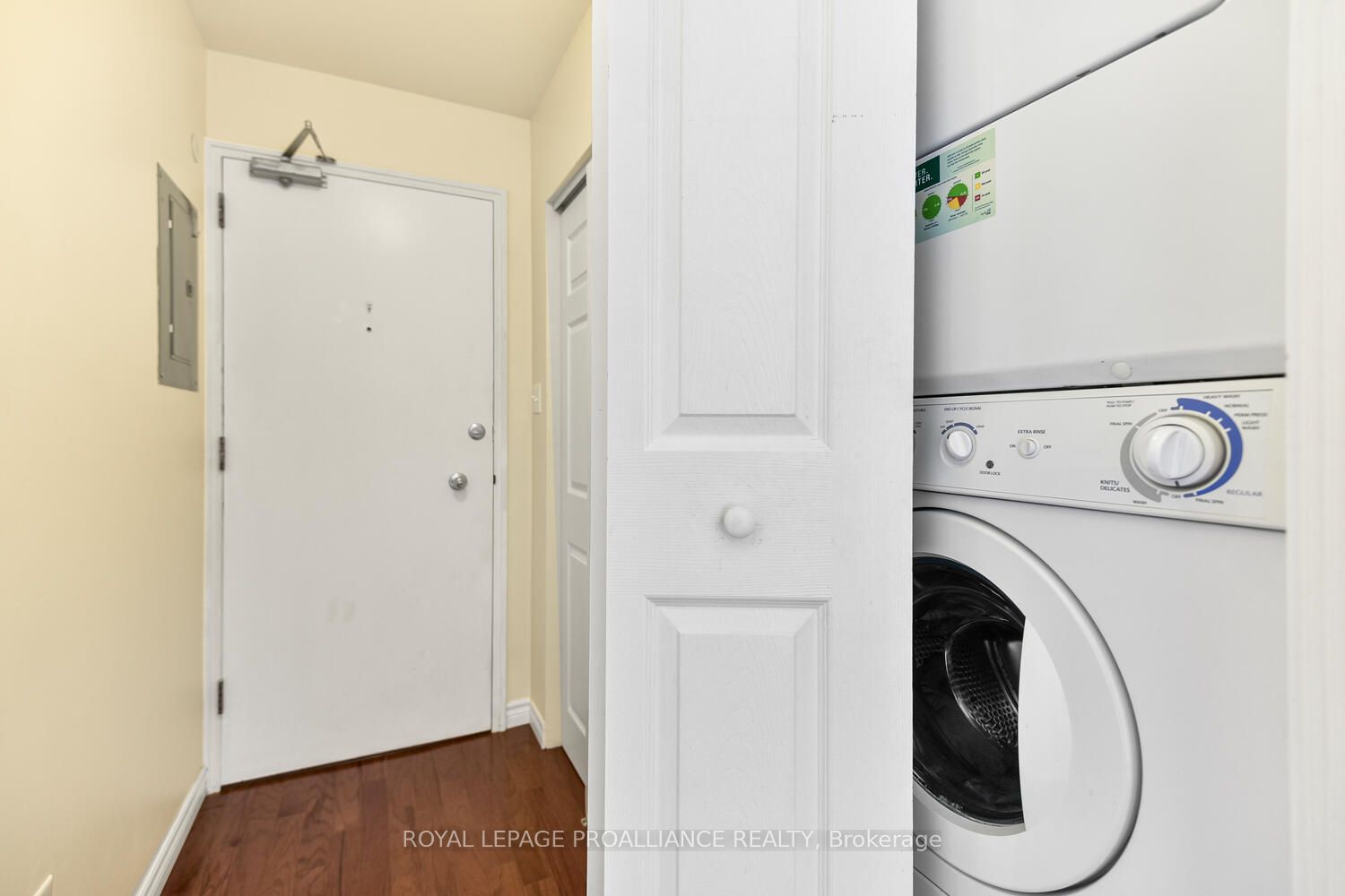167 E Pearl Street E 11 Property Photo 4