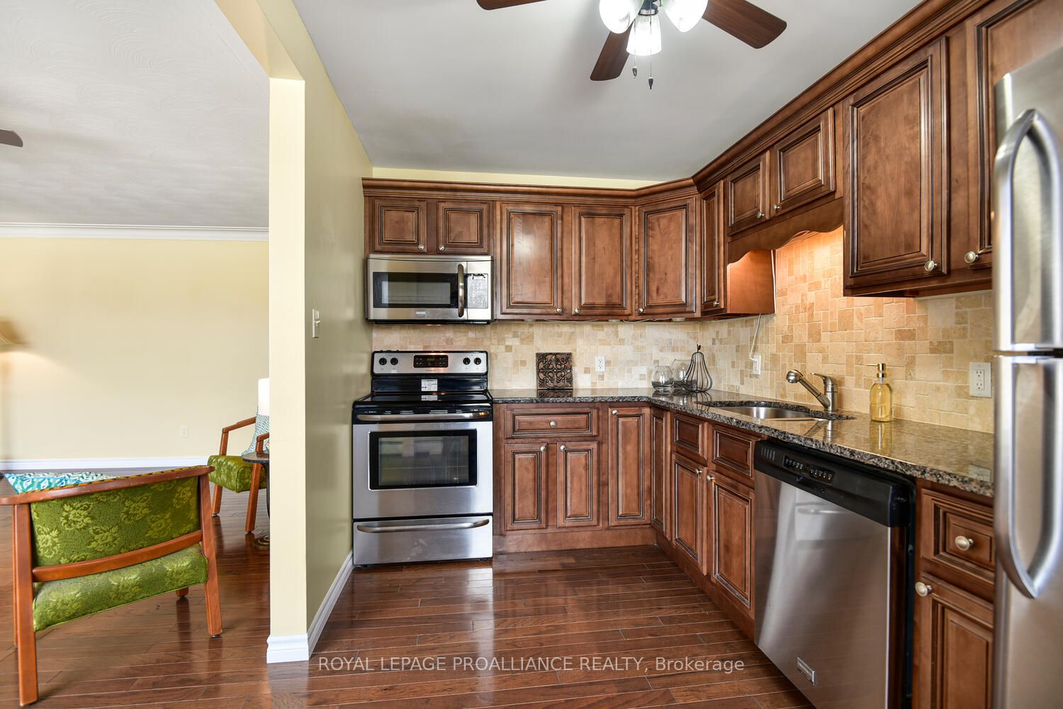 167 E Pearl Street E 11 Property Photo 14