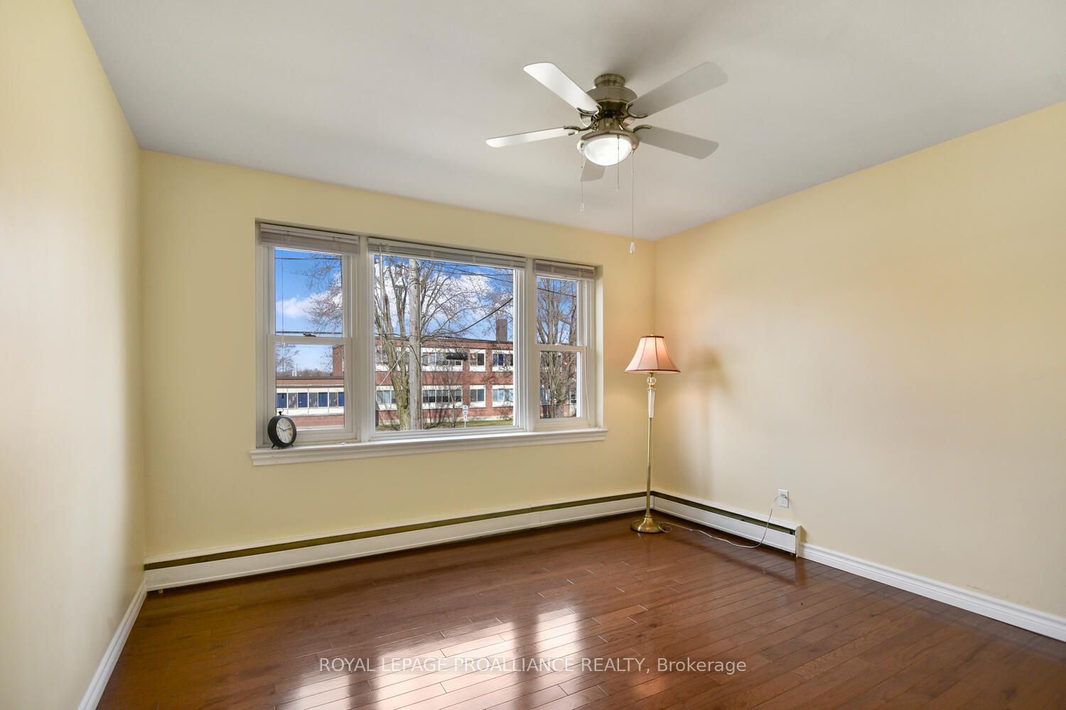 167 E Pearl Street E 11 Property Photo 17