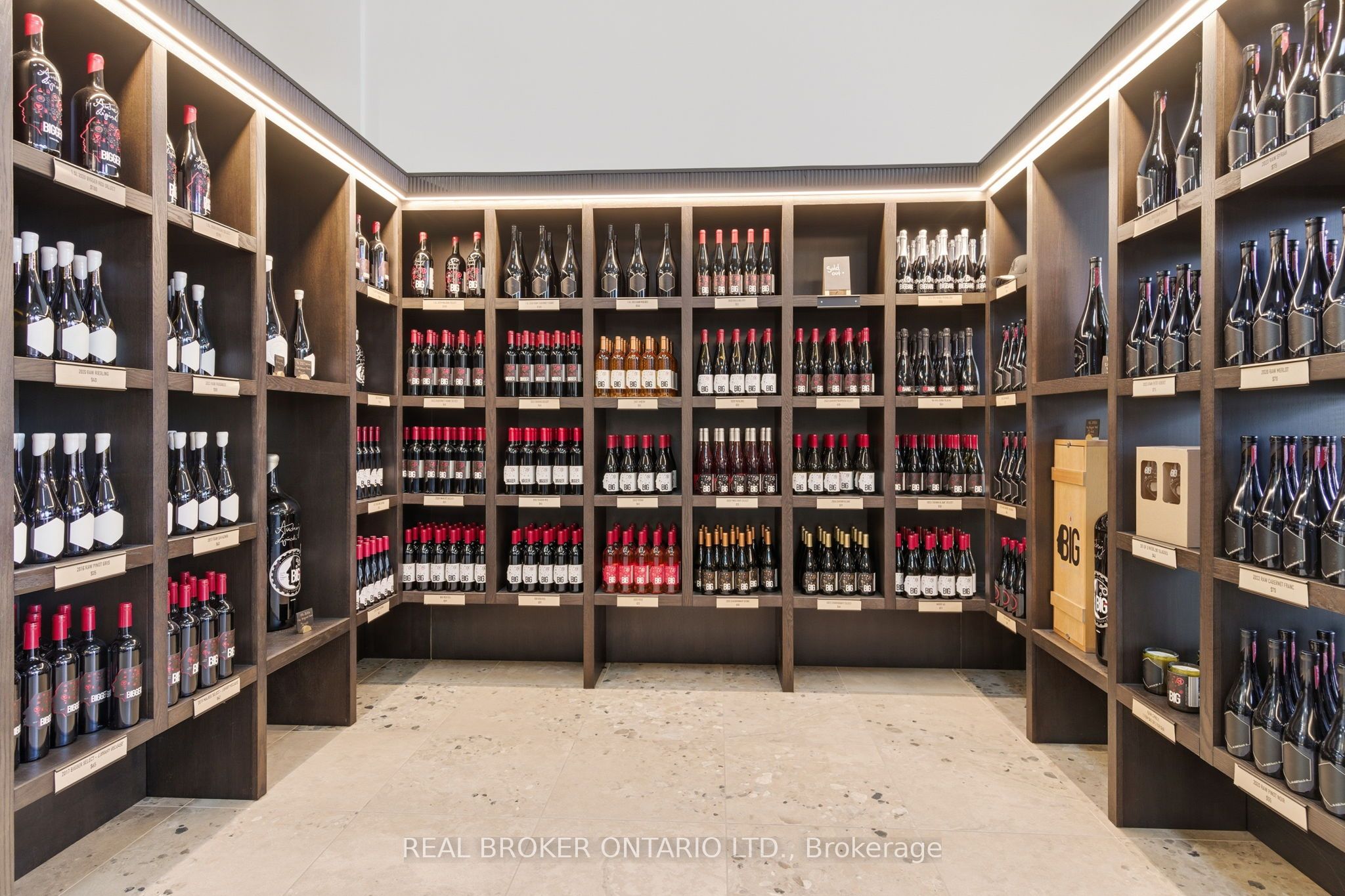 823 6 Line Property Photo 13