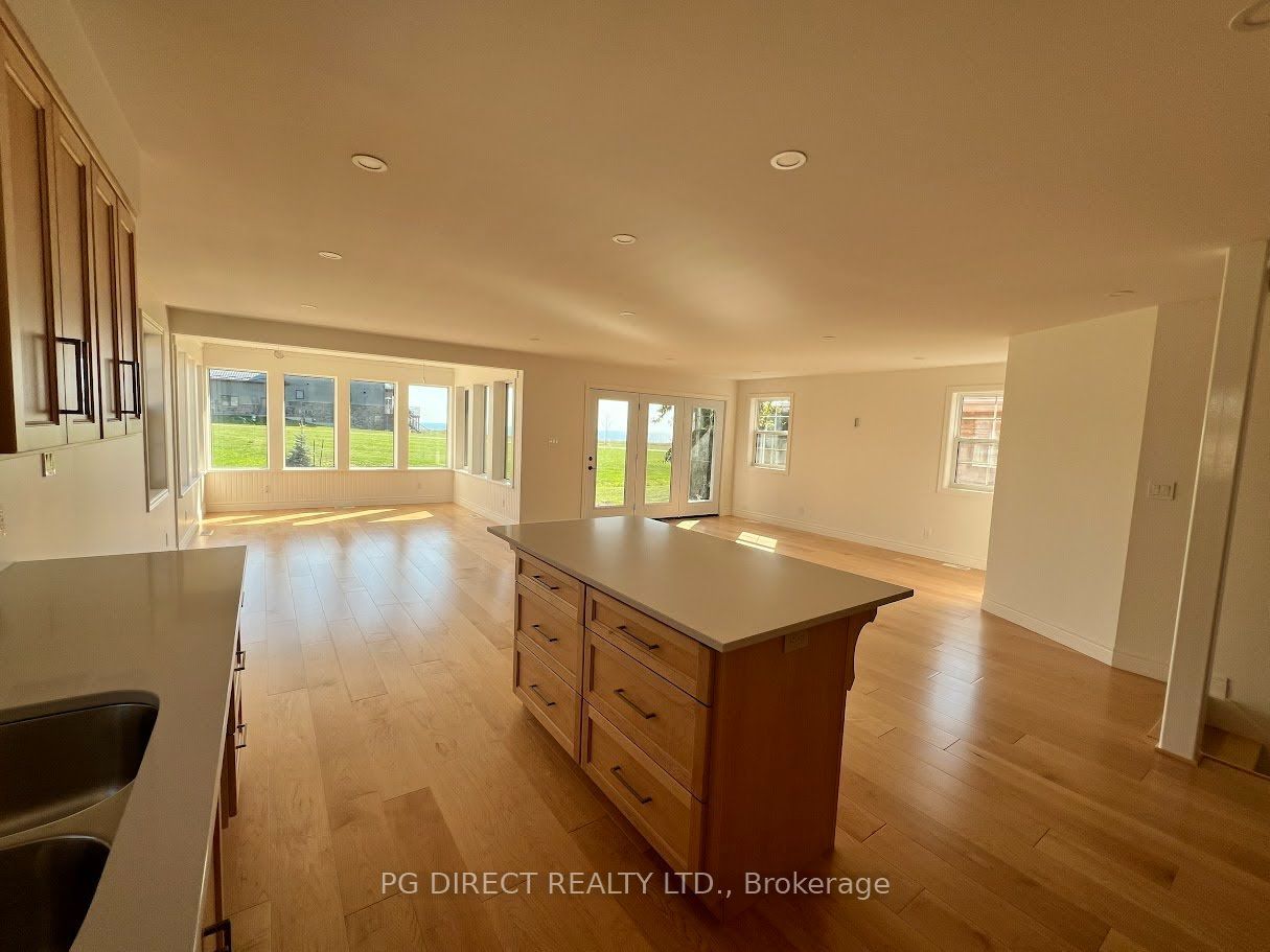 241 Bethune Crescent Property Photo 8