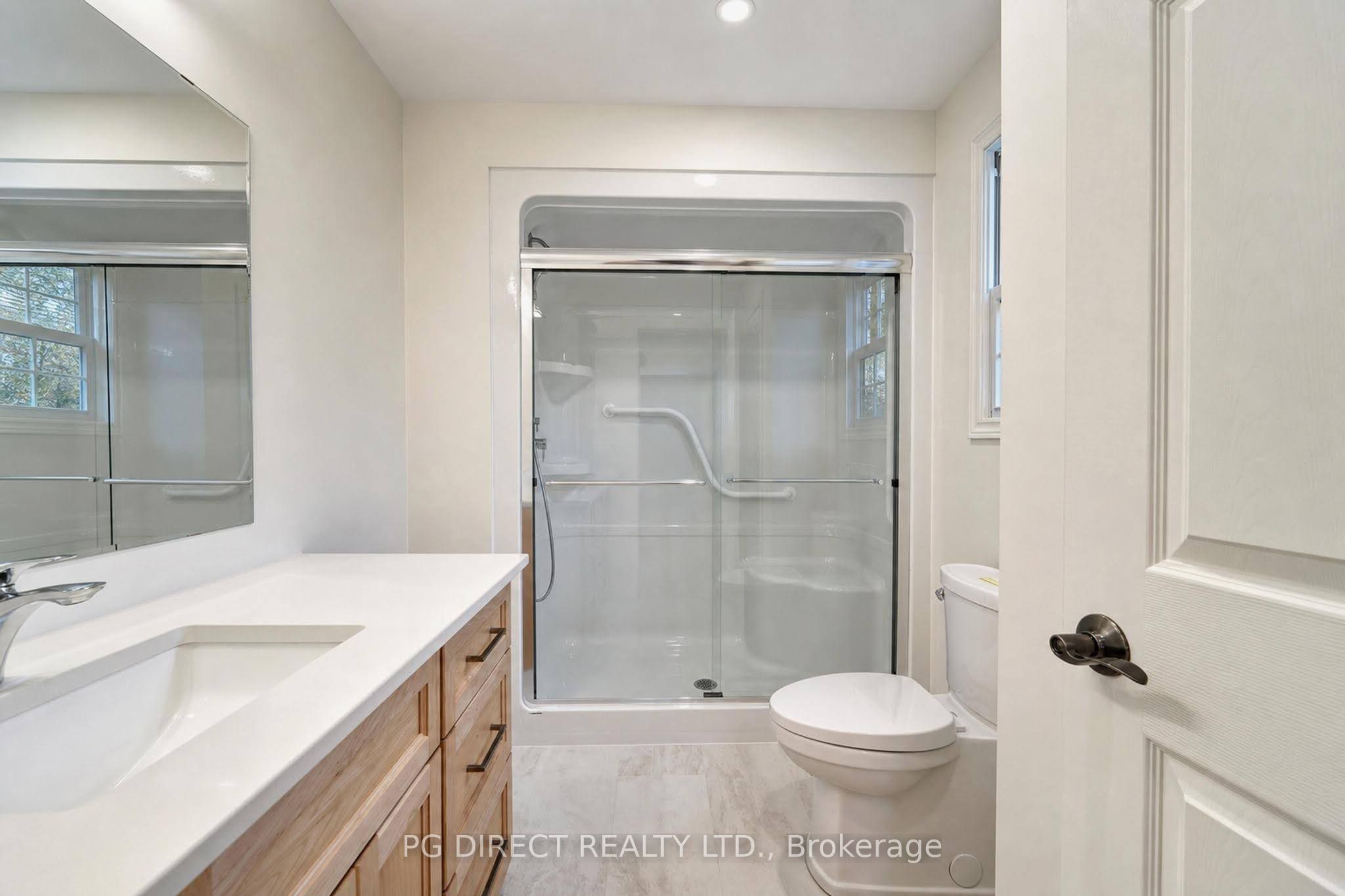 241 Bethune Crescent Property Photo 14