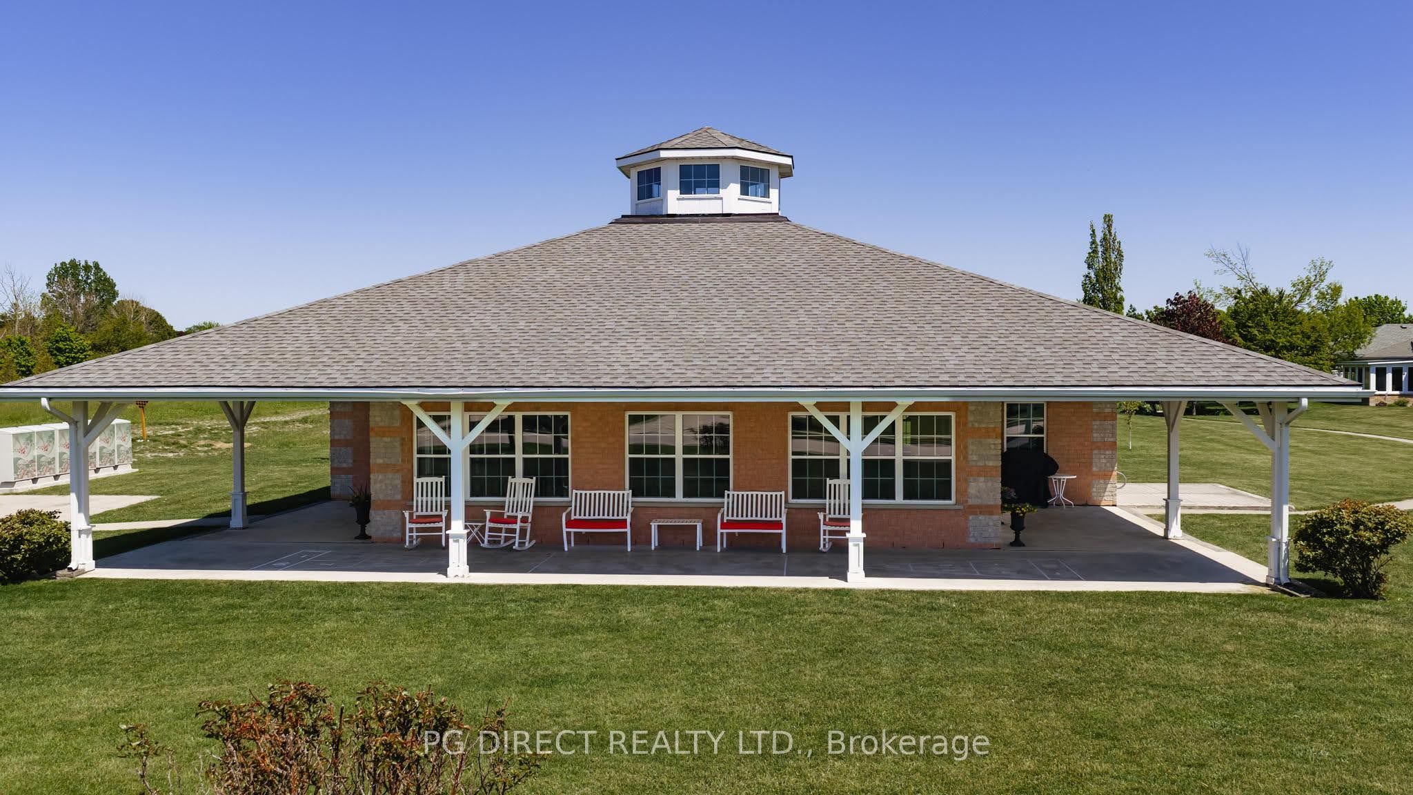 241 Bethune Crescent Property Photo 16