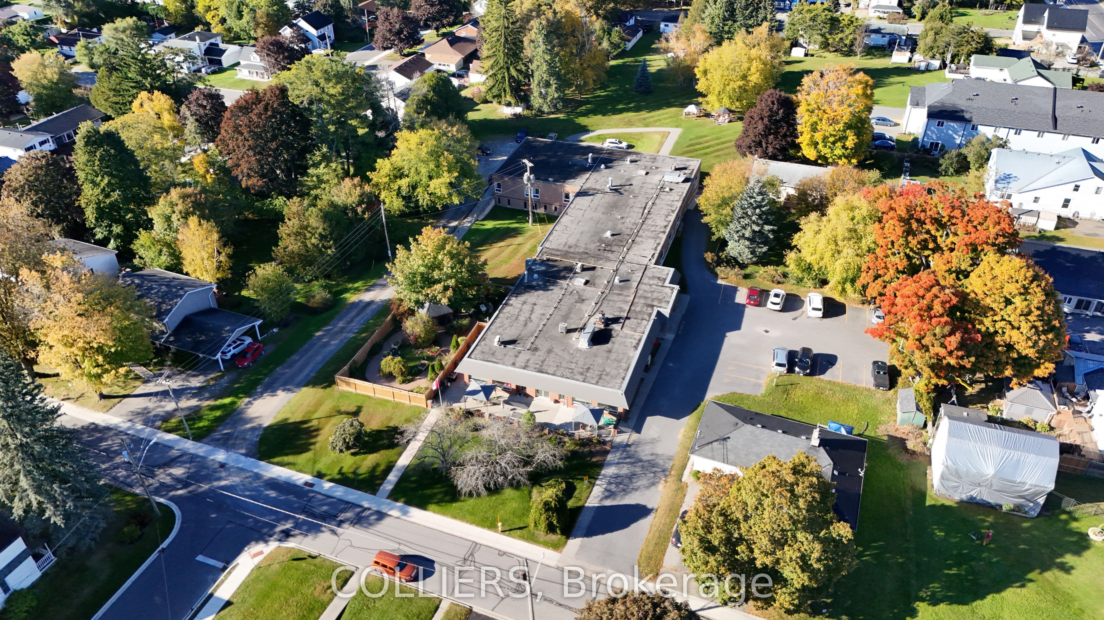 14 Maplewood Avenue Property Photo 4