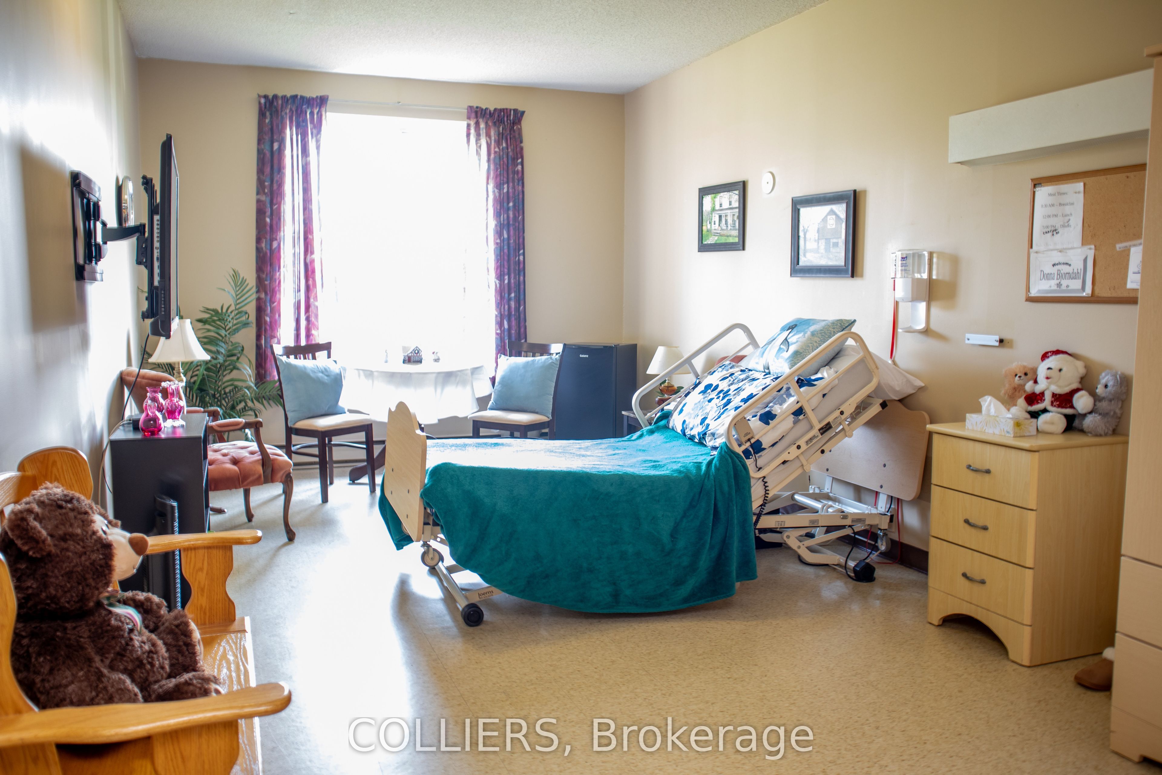 1155 Water Street Property Photo 6