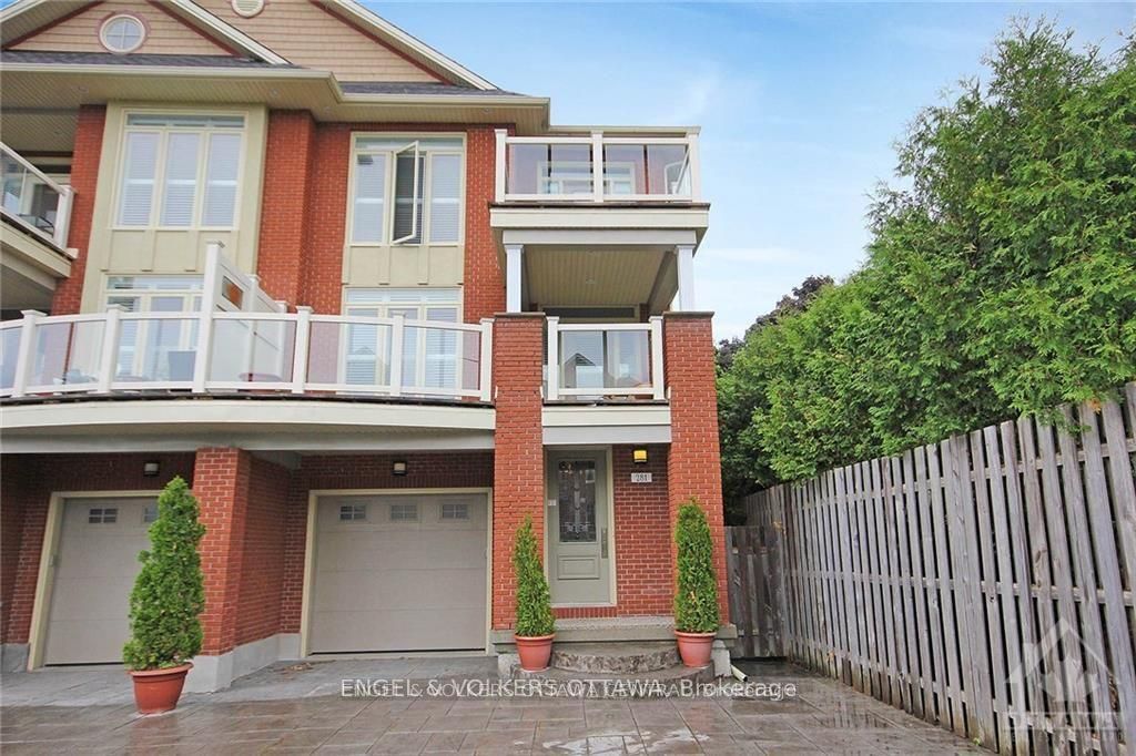 281 KIRCHOFFER Avenue Property Photo 1