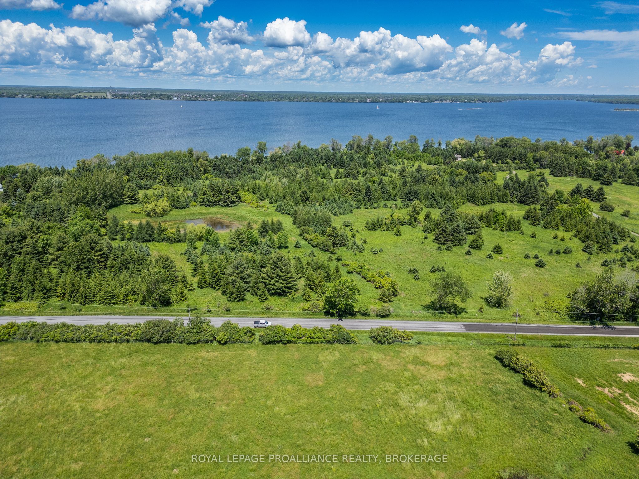 Pt Lt 18-19 Front Road Property Photo 3