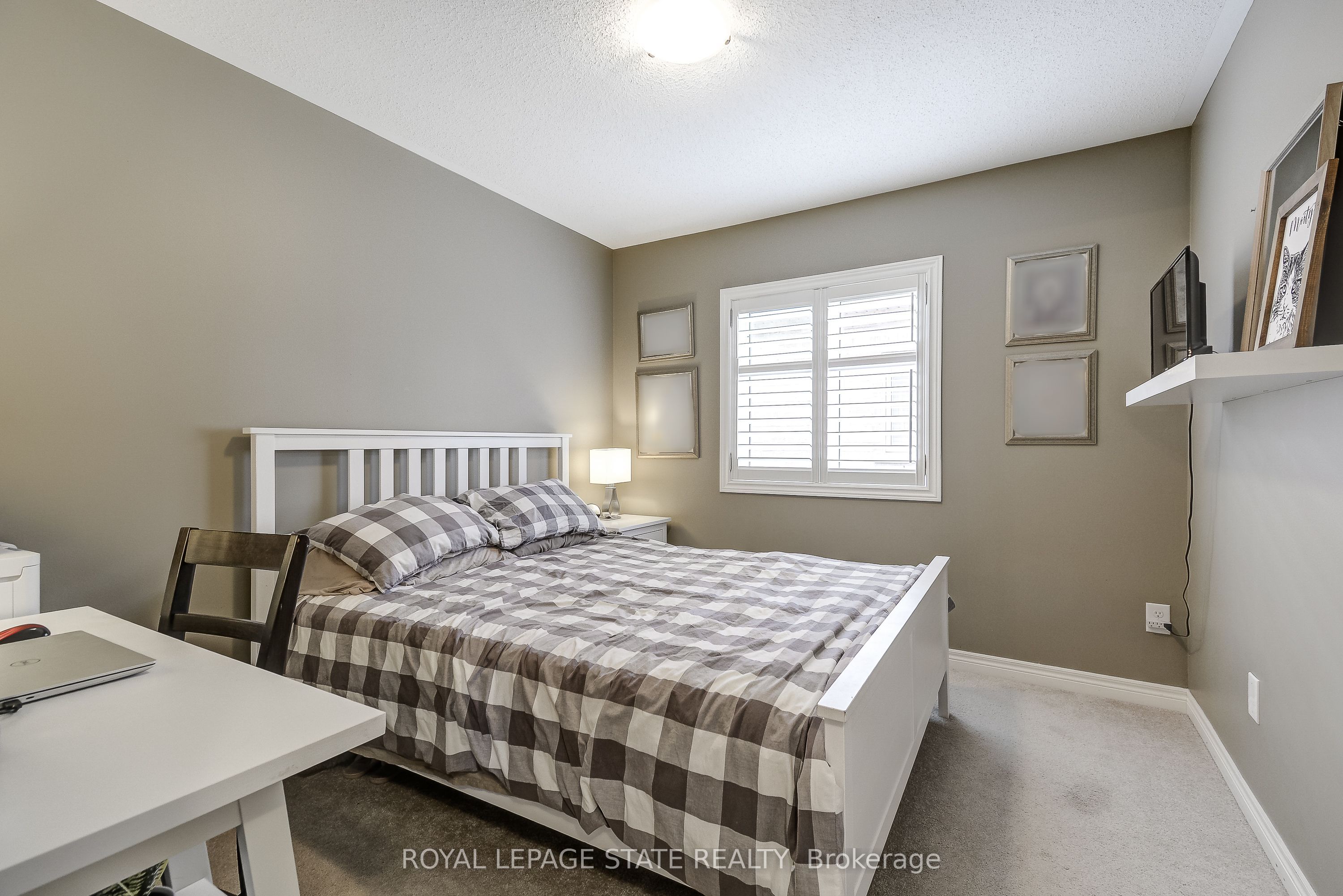 23 Mcknight Avenue Property Photo 24