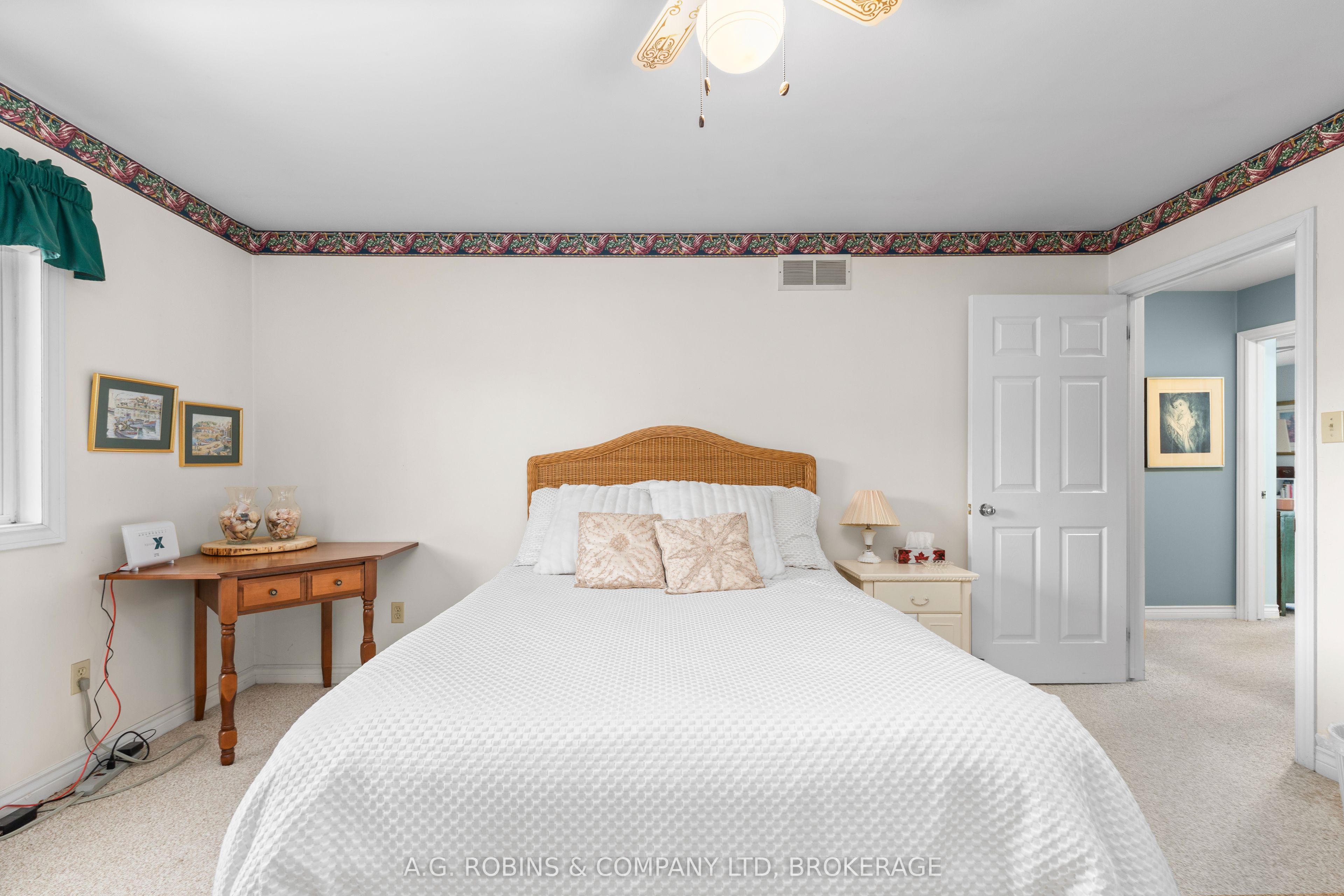 10321 Lakshore Road W Property Photo 31
