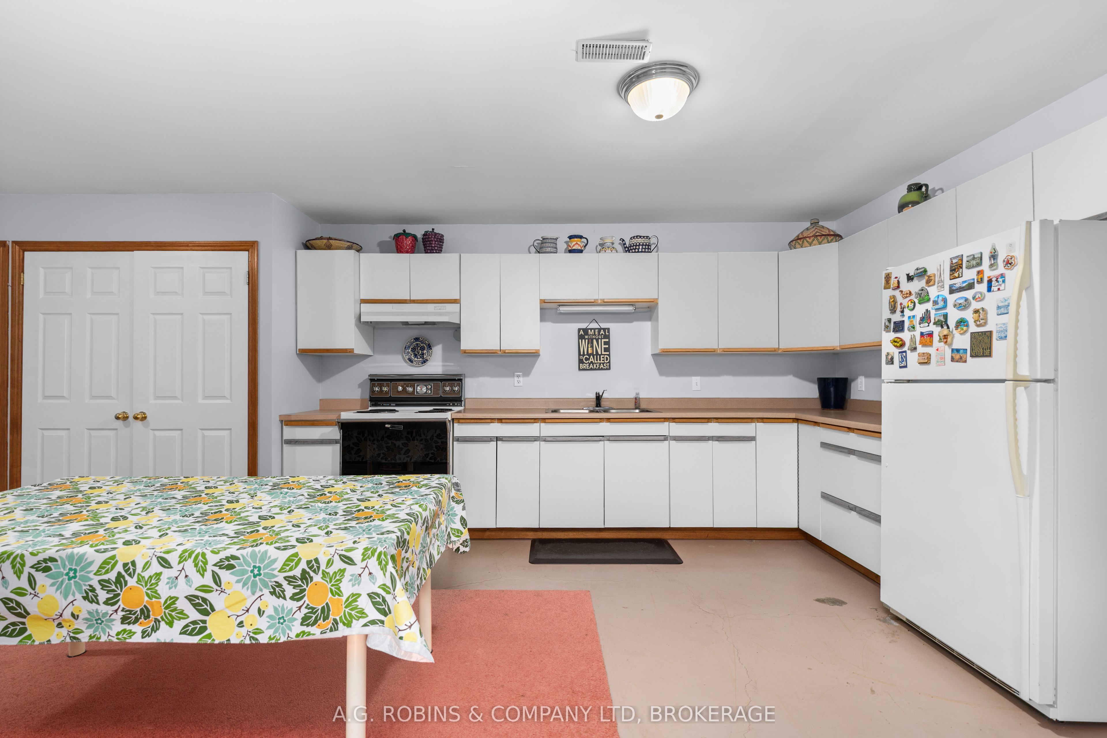 10321 Lakshore Road W Property Photo 44