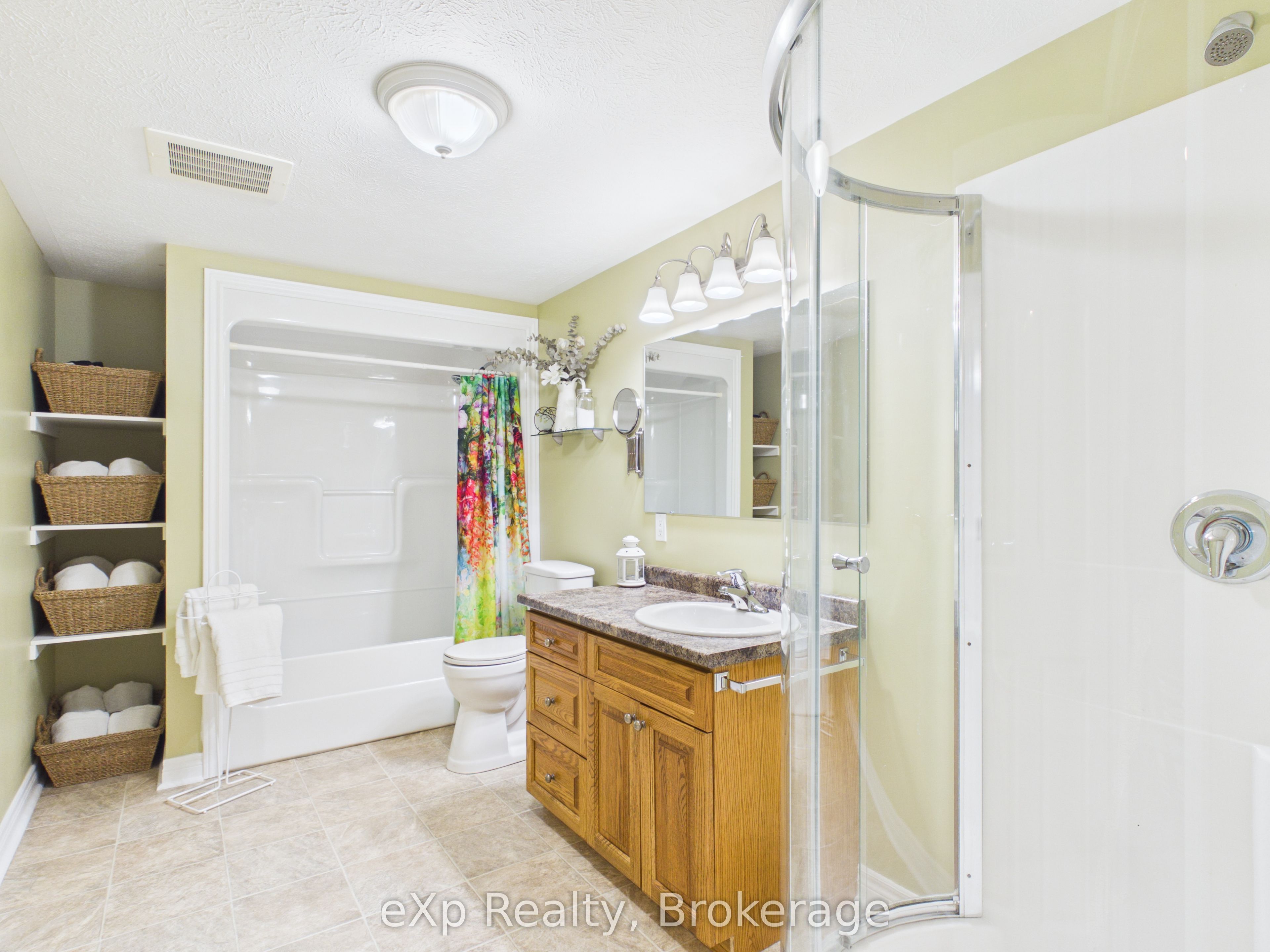 125 William Street N 302 Property Photo 23