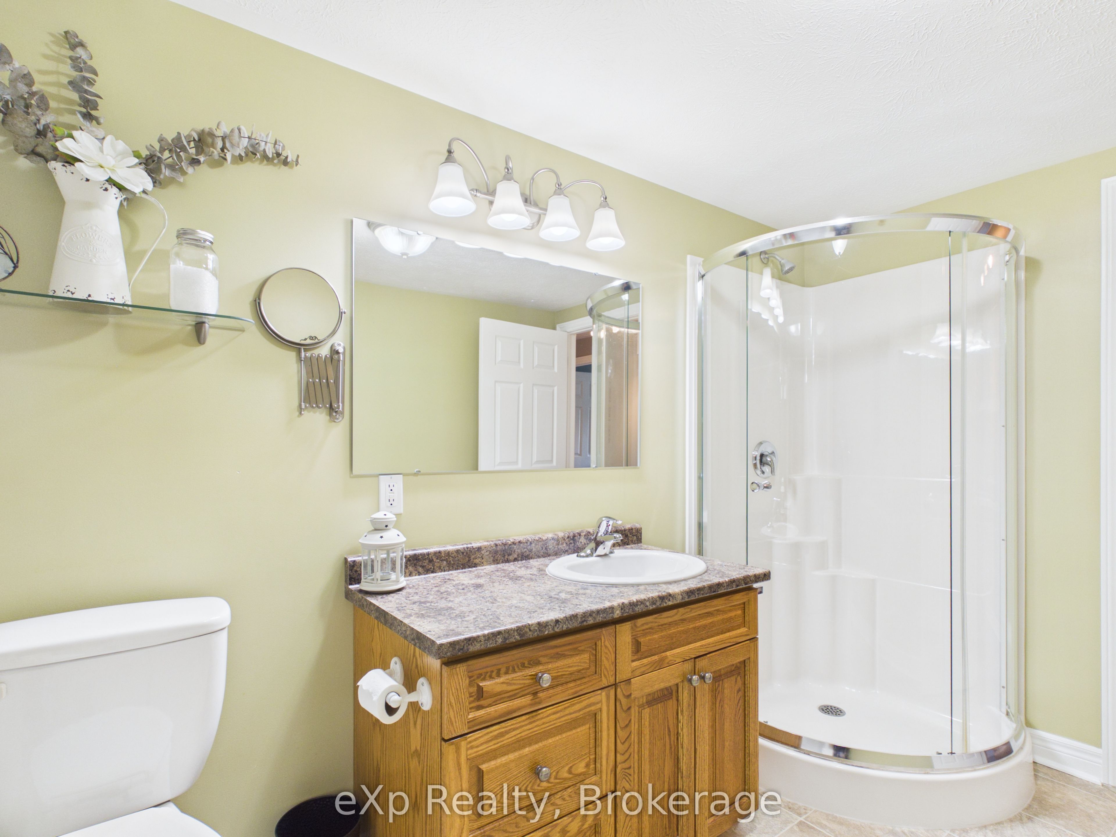 125 William Street N 302 Property Photo 25