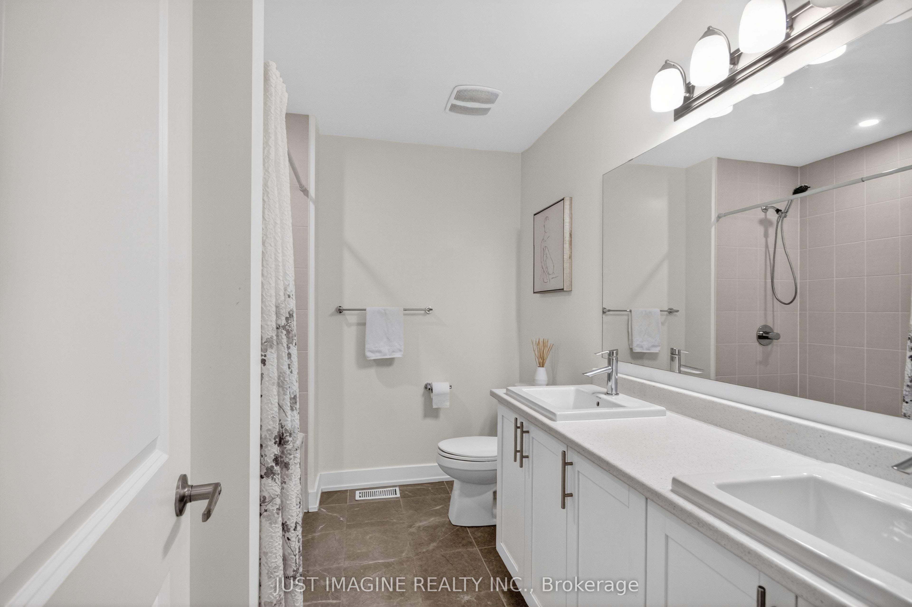 311 Ibanez Walk Property Photo 37