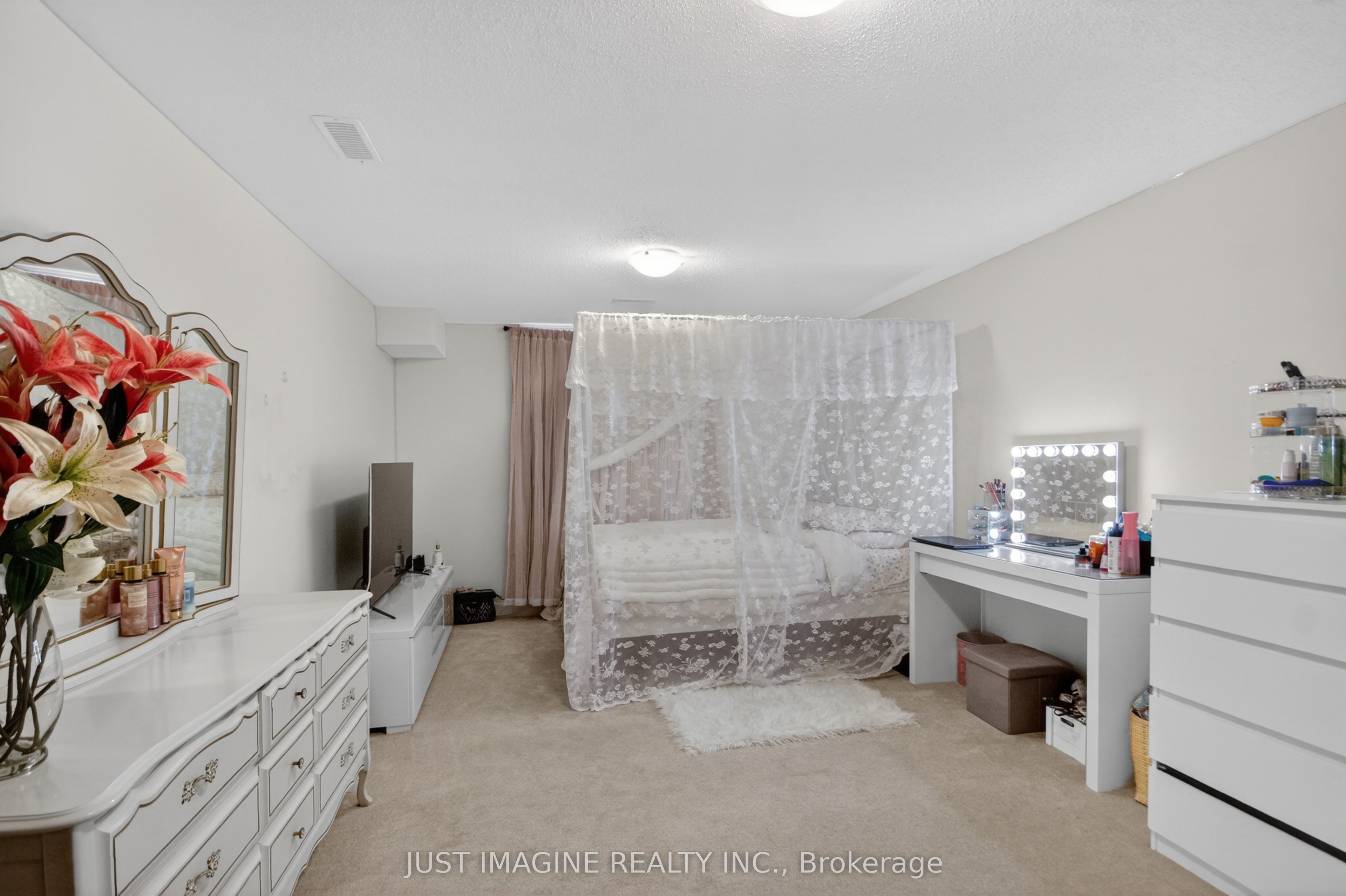 311 Ibanez Walk Property Photo 40
