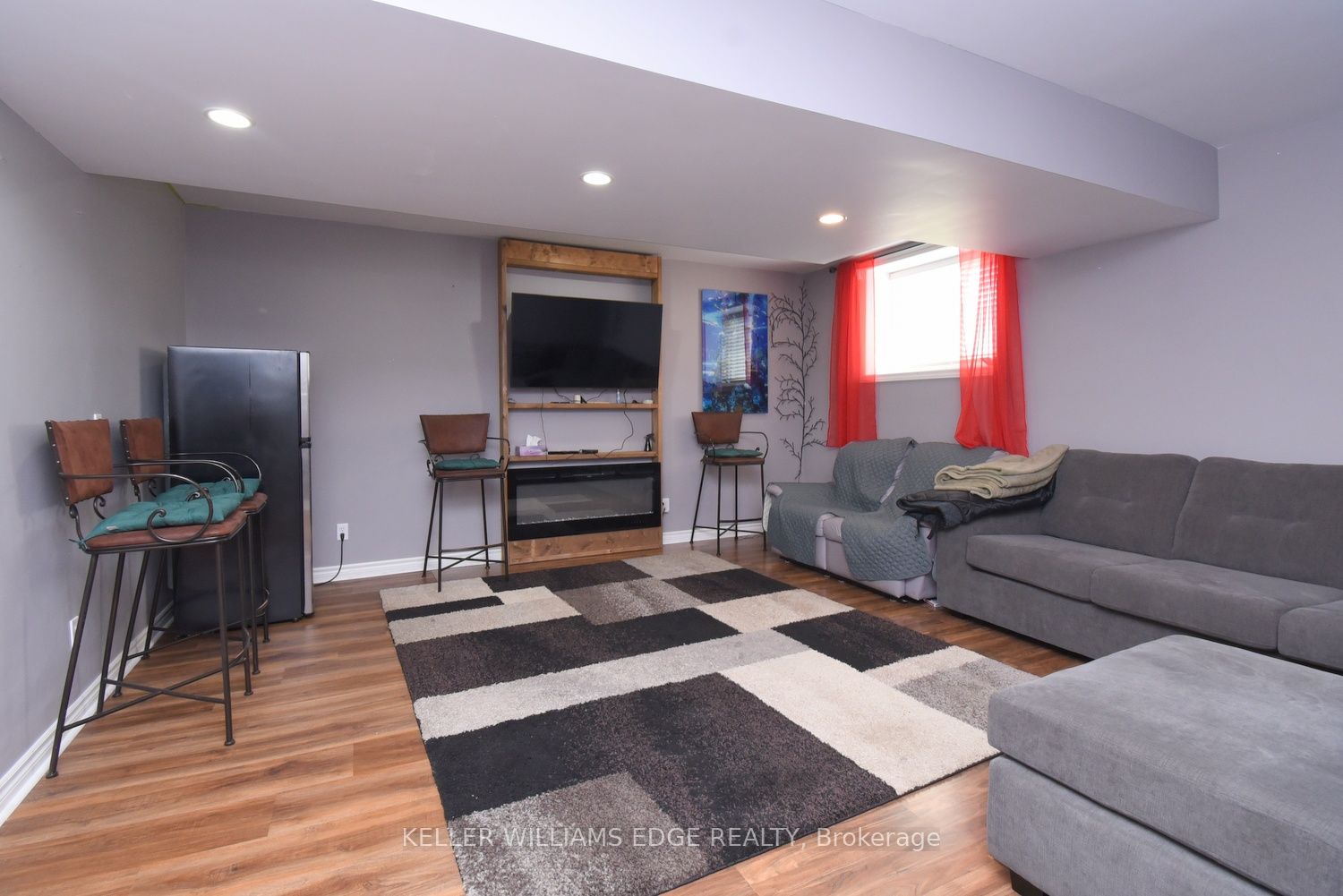 334 St Lawrence Drive Property Photo 16