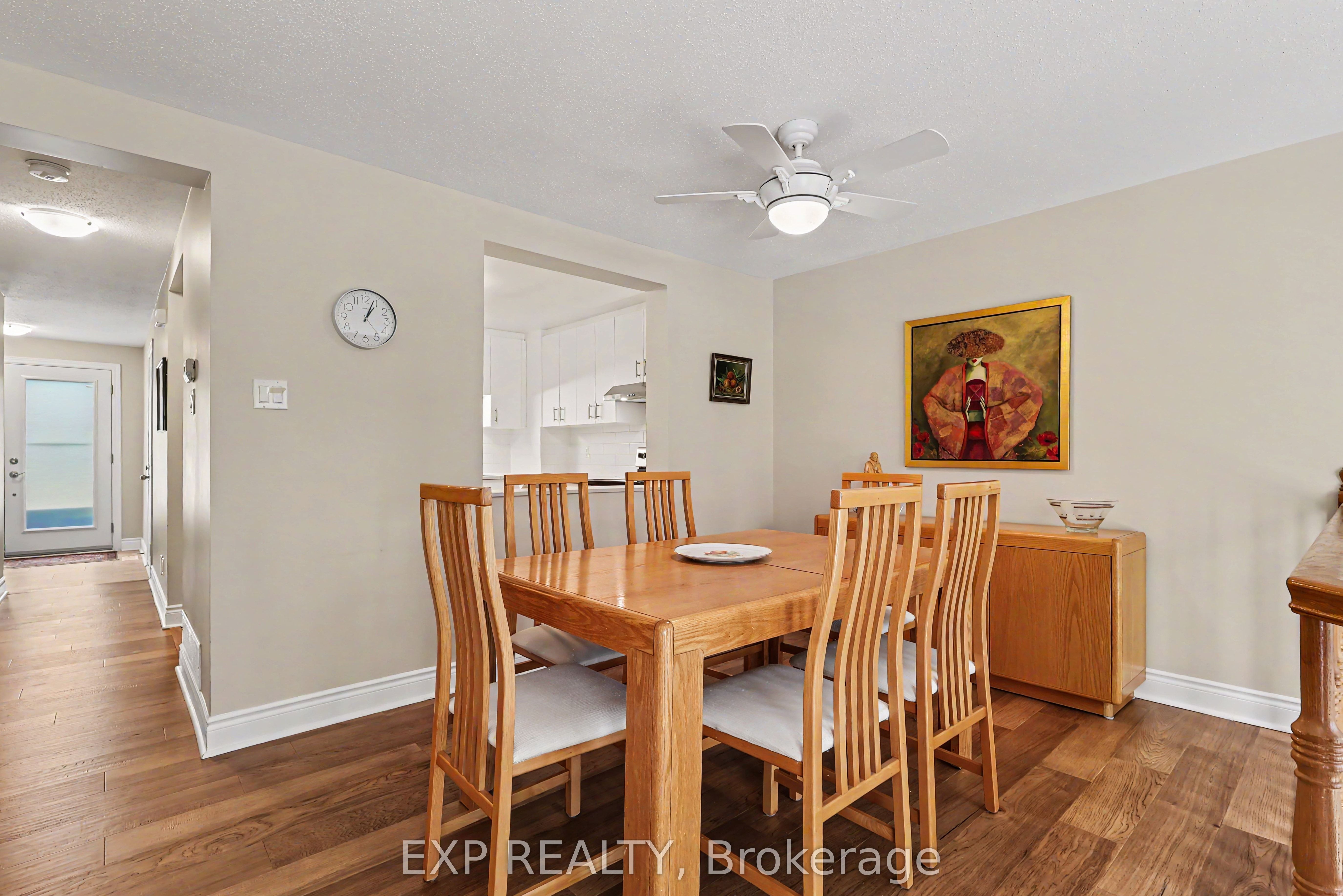 1856 Summerfields Crescent Property Photo 8