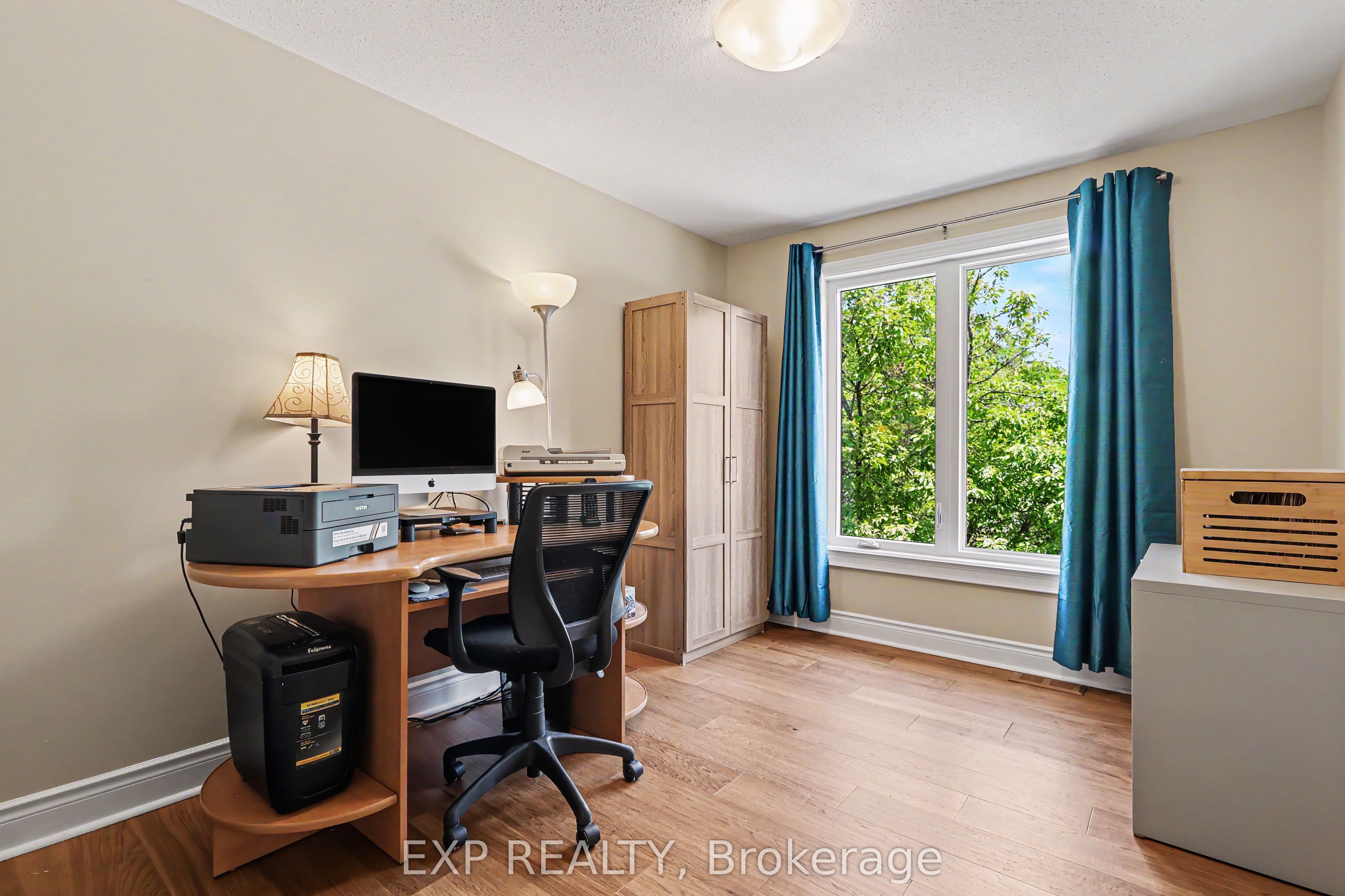1856 Summerfields Crescent Property Photo 17