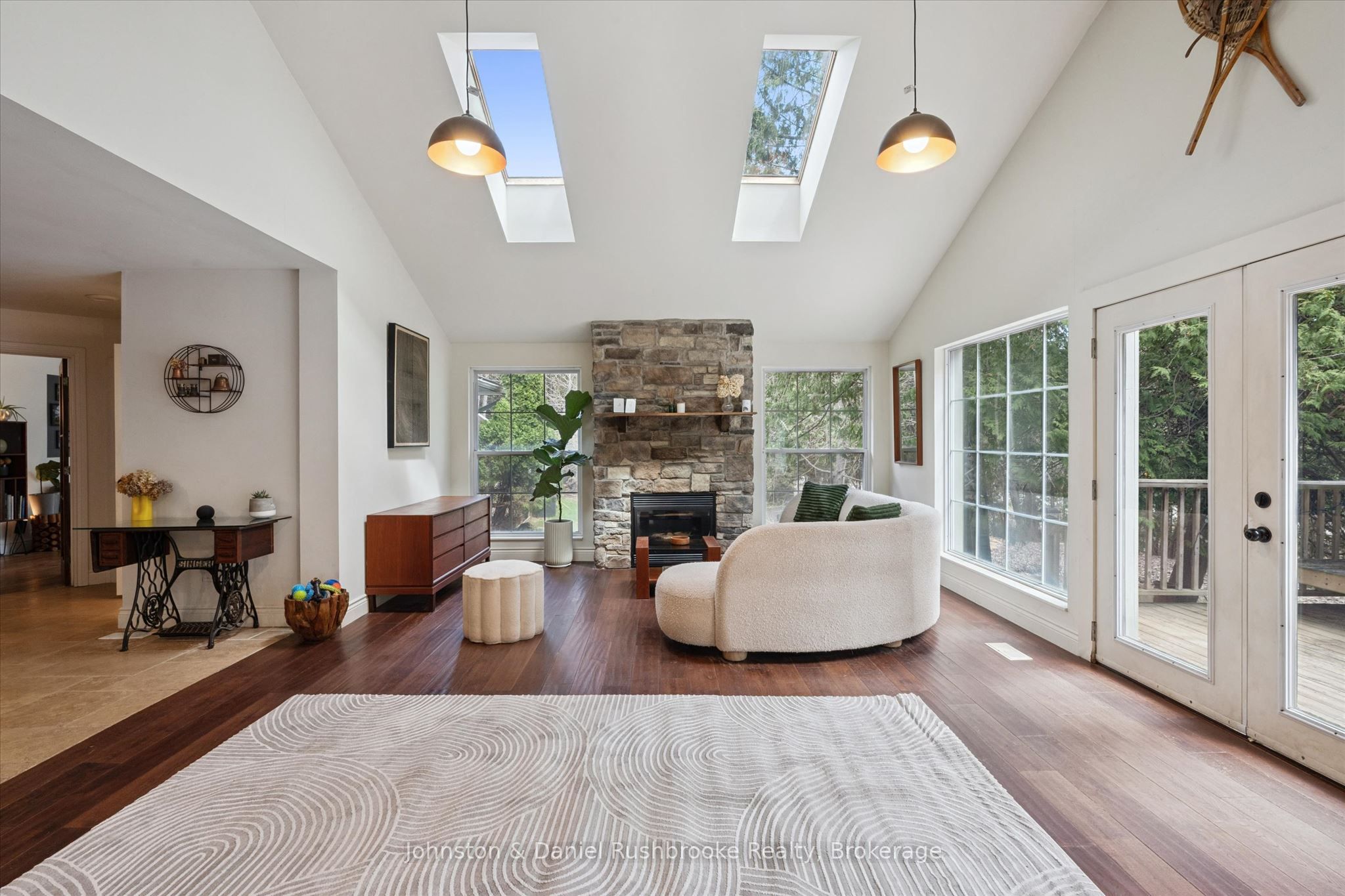 307251 Hockley Road Property Photo 8