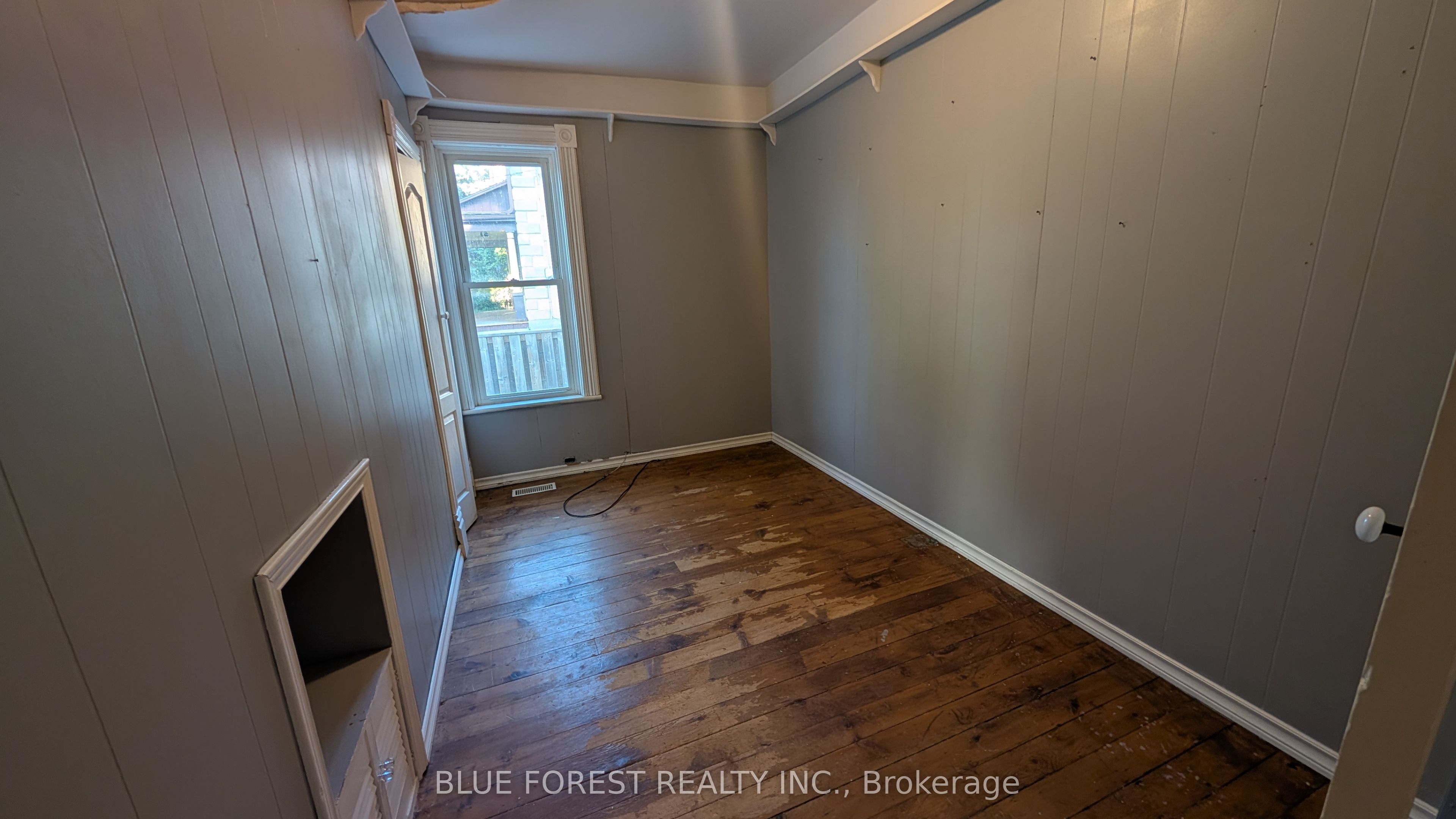 662 Frances Street Property Photo 13