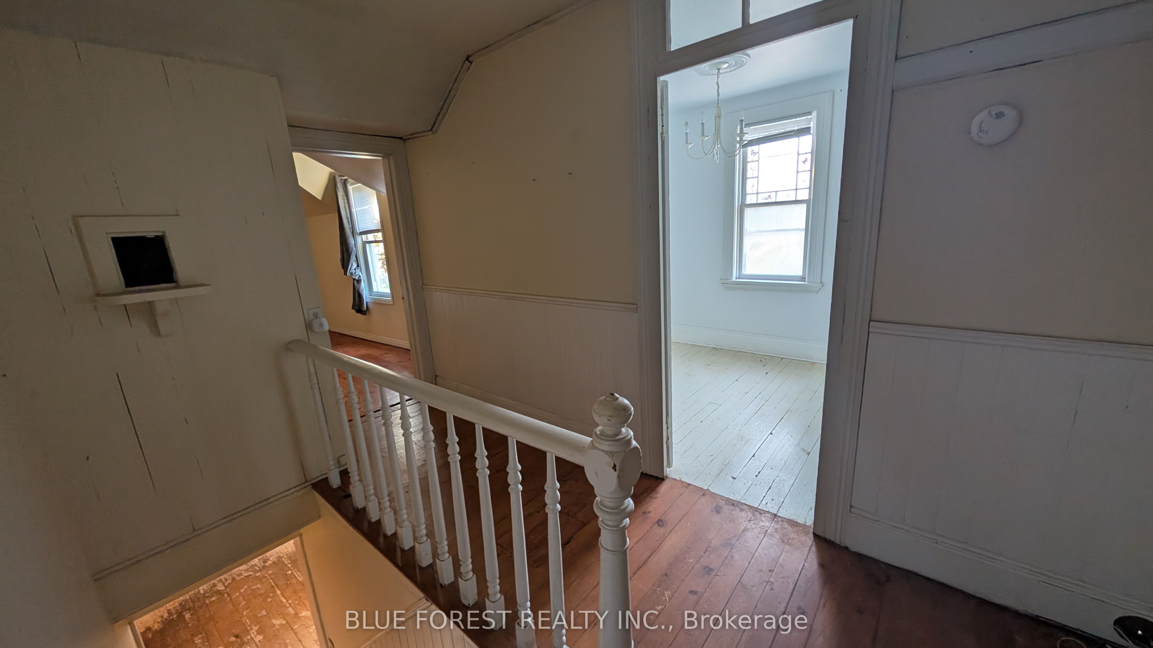 662 Frances Street Property Photo 16