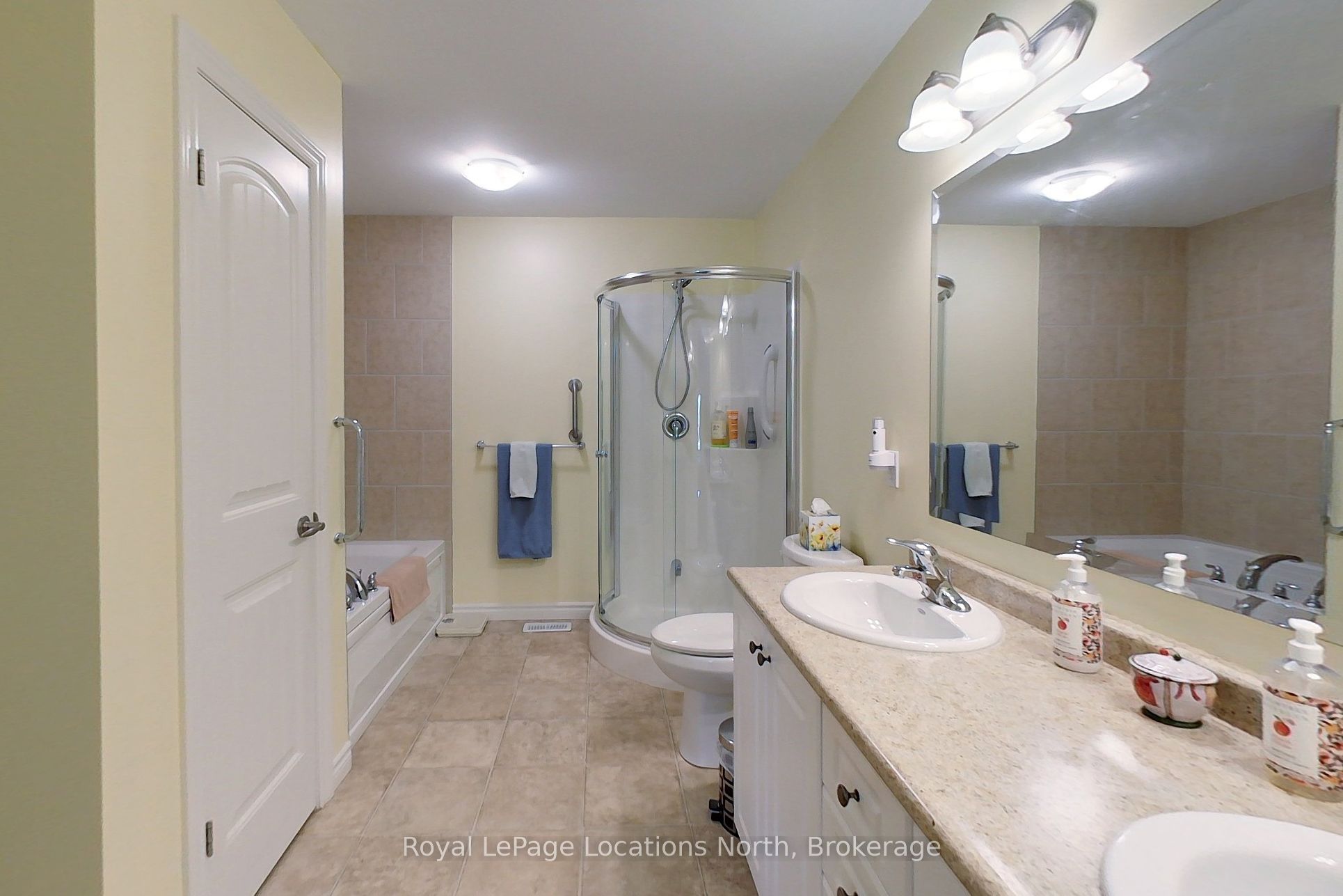 111 Empire Lane 18 Property Photo 32