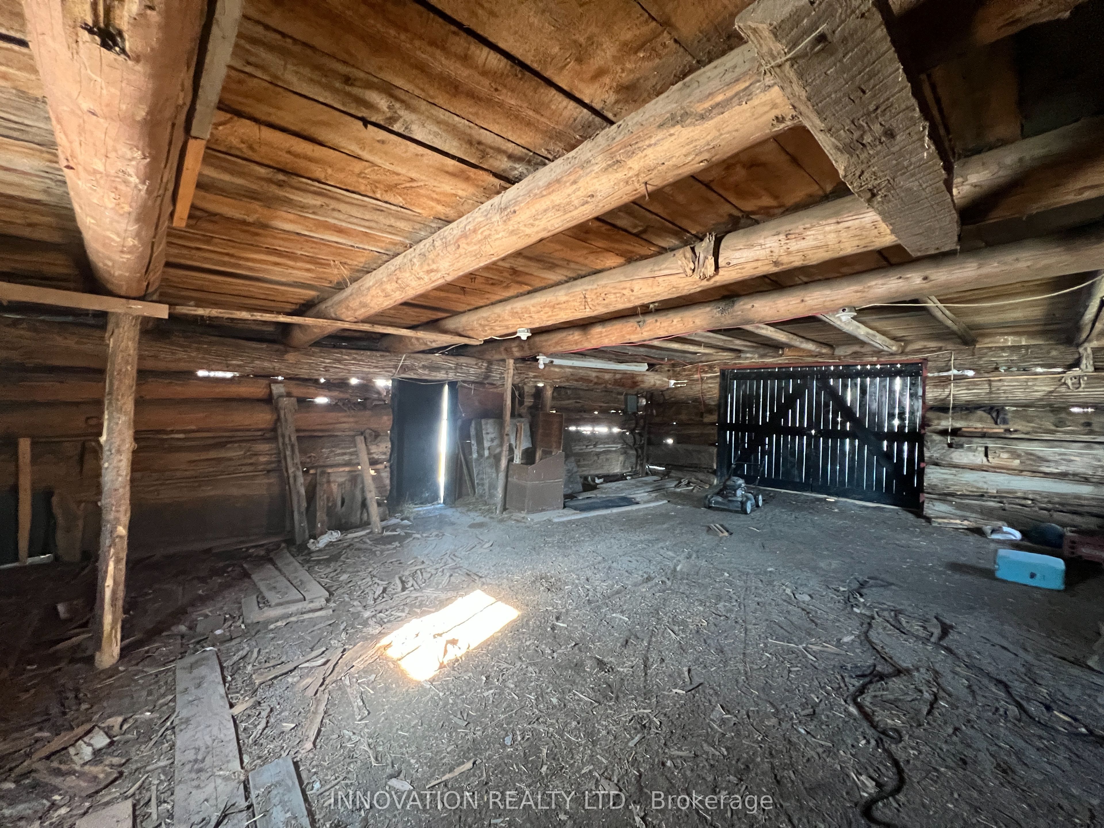199 Flat Road Property Photo 14