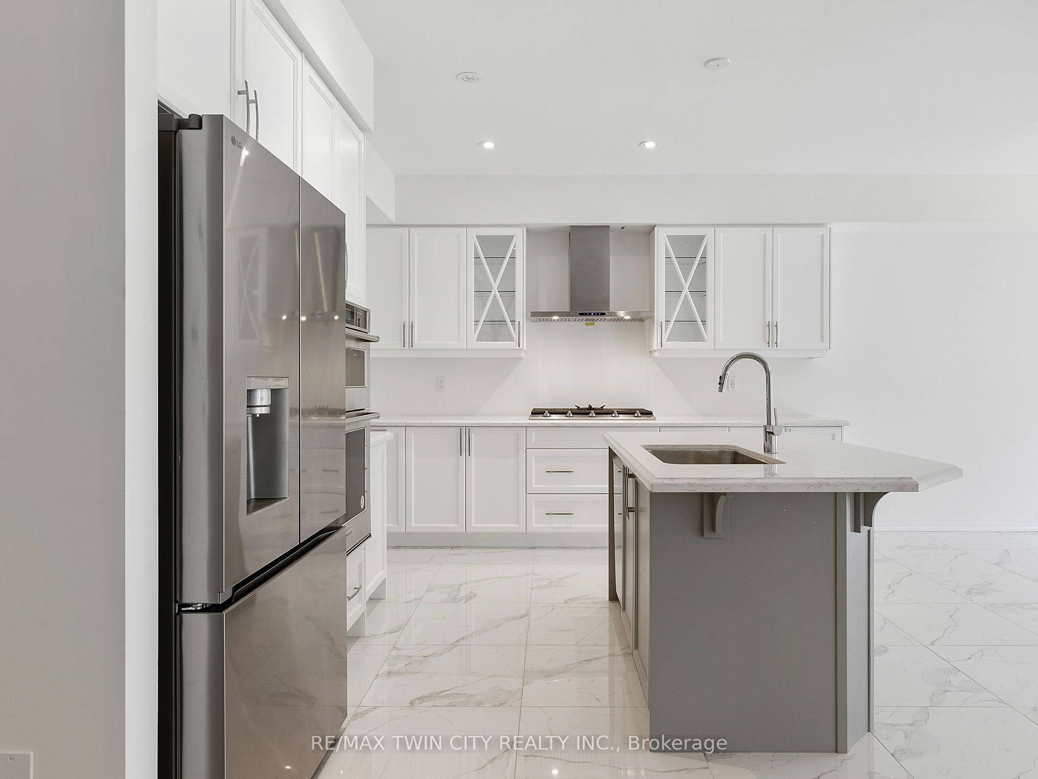 61 George Brier Drive E Property Photo 22