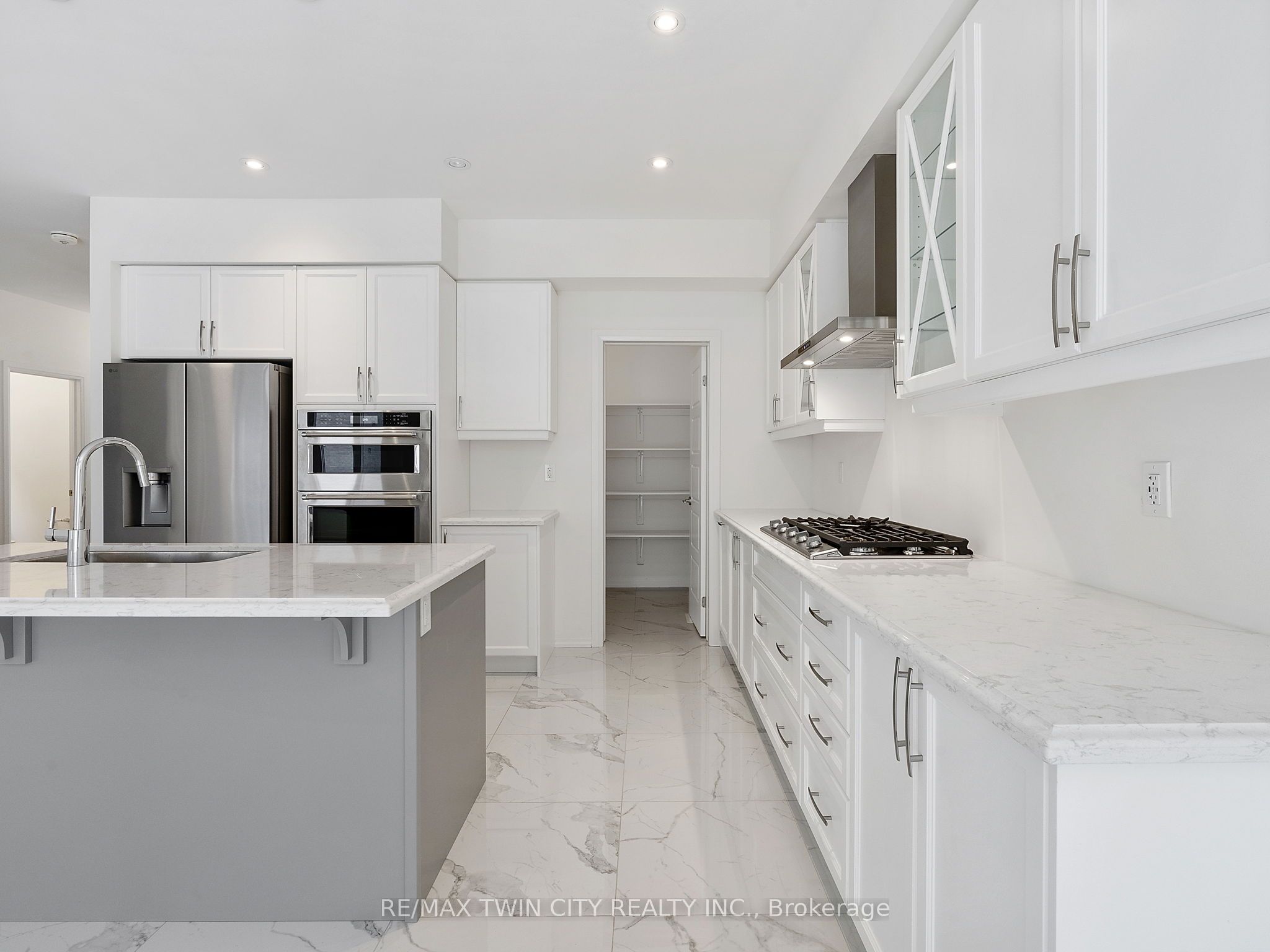 61 George Brier Drive E Property Photo 26