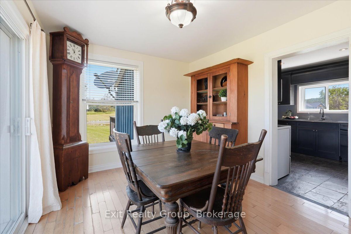 910 Rosebush Road Property Photo 9