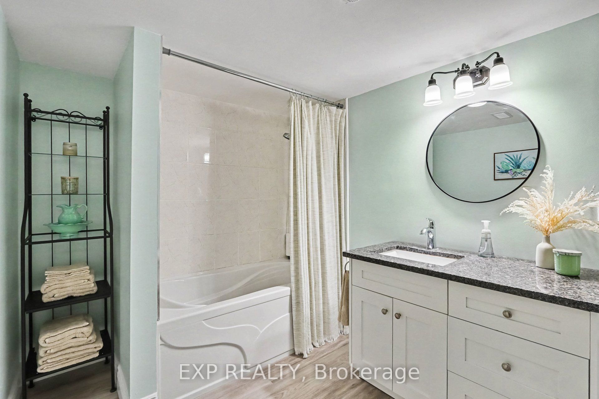 5781 Gowan Gate Property Photo 22